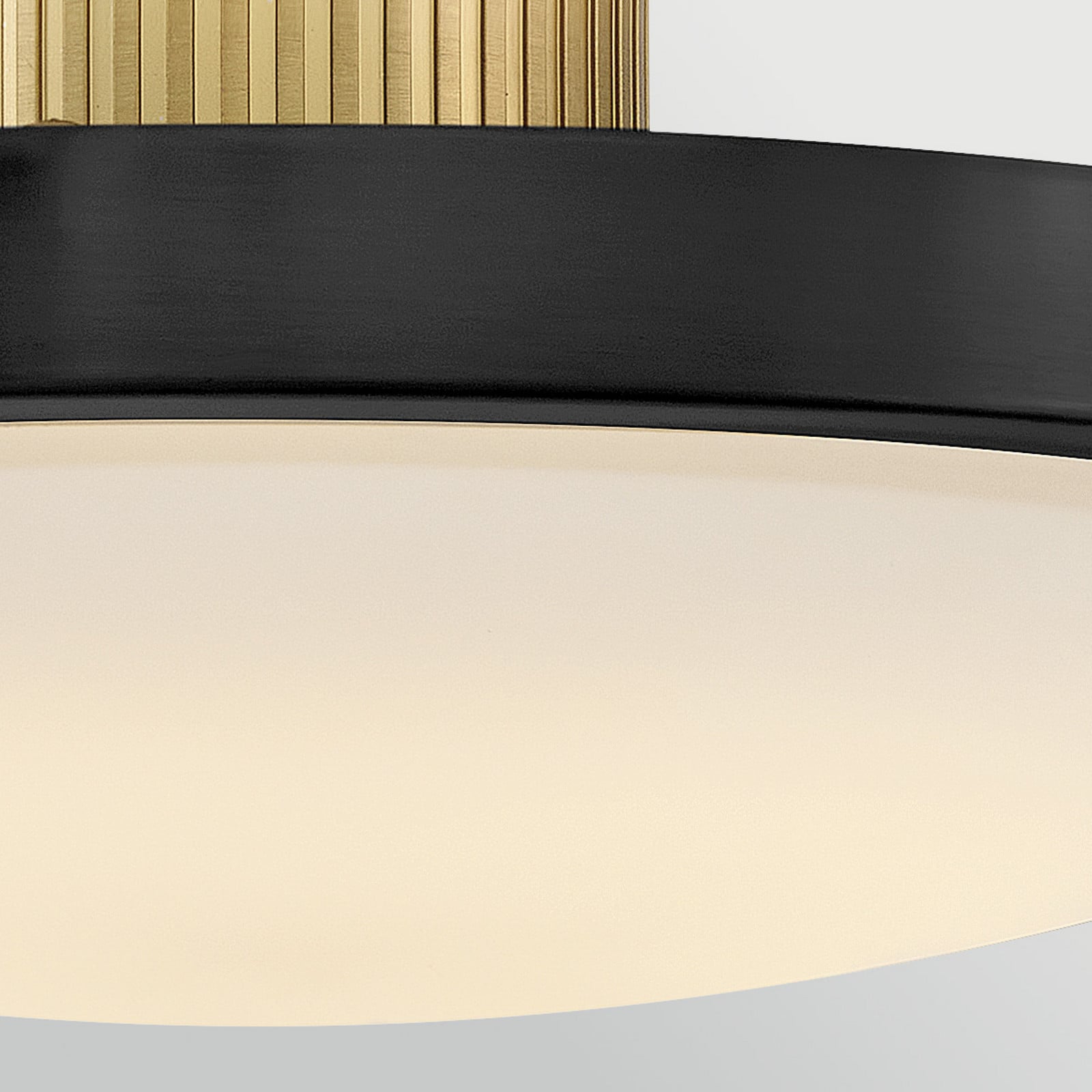 Kieran LED-taklampa, svart, Ø 36 cm, metall/glas – HINKLEY - Vardagsrum - Vintage / retro - Med en ljuskälla