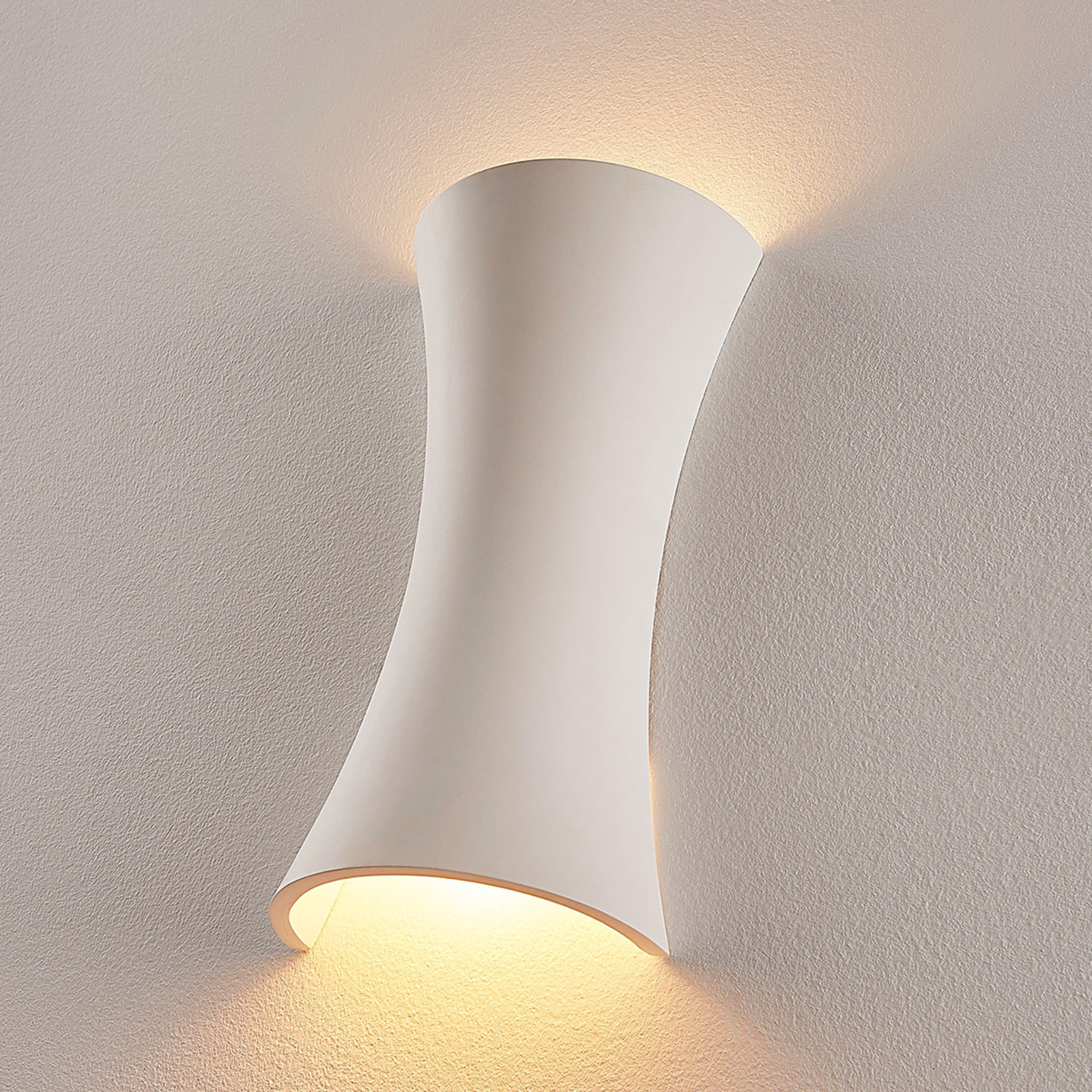 Sadrová nástenná lampa Edon biela, konkávna, 30 cm