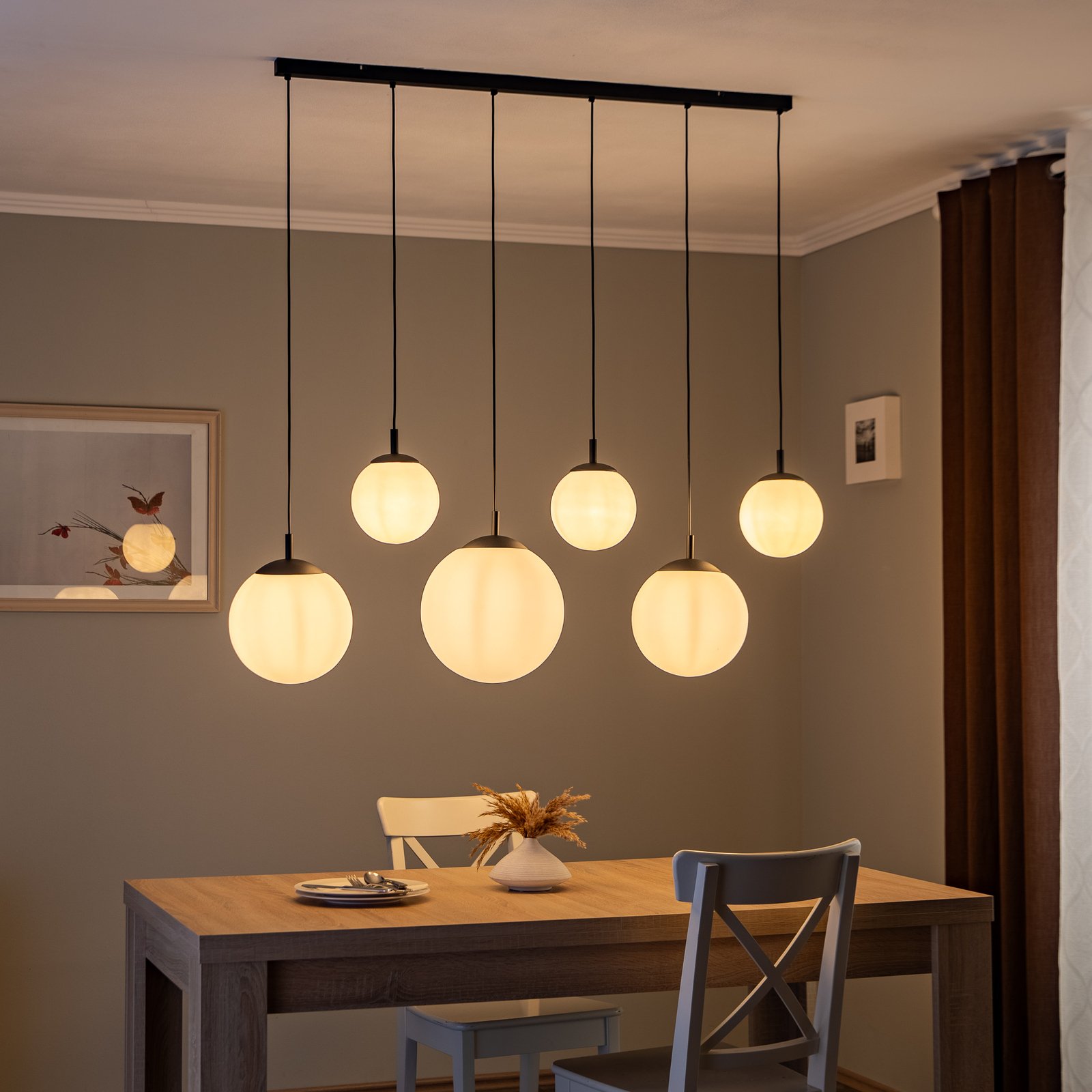 Hanglamp Esme, opaalglas, 6-lamps, lineair