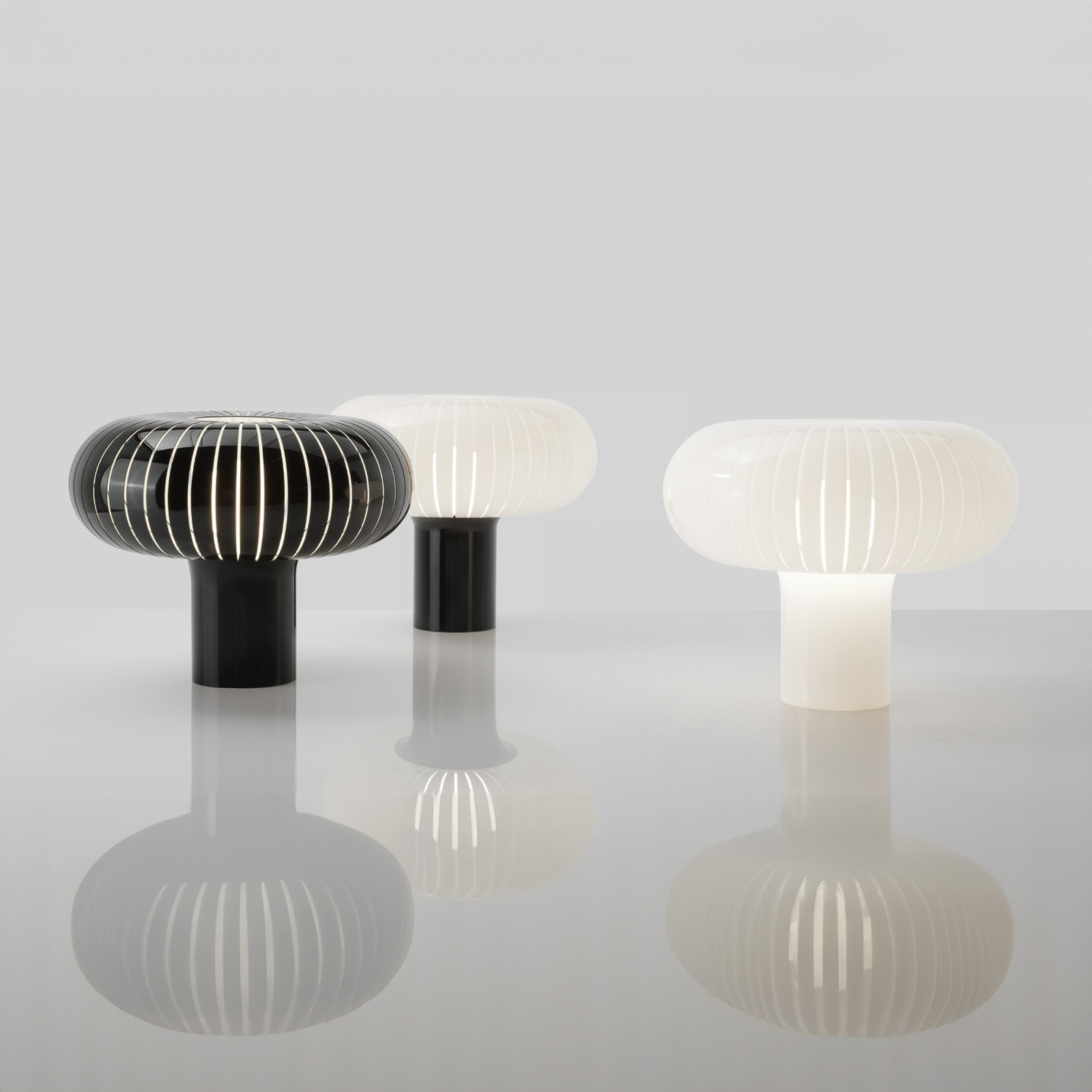 Teresa Bordslampa Vit/Svart - Kartell