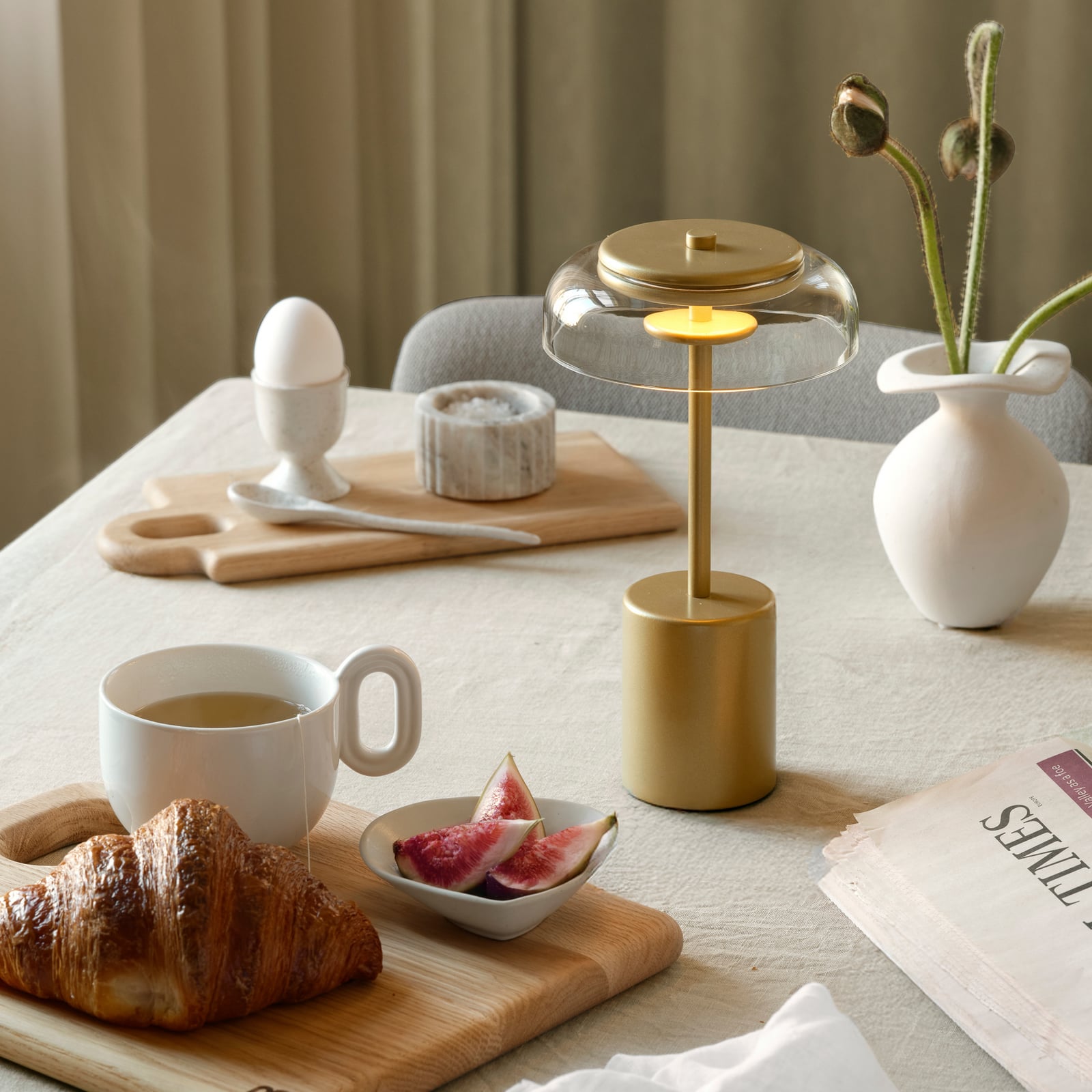 Lampe à poser portable Blossi Mini Nordic Gold/Clear - Nuura