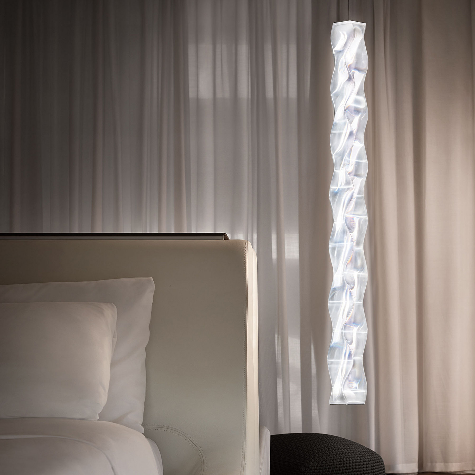 Slamp Transparente Hugo Candeeiro Suspenso Vertical Led Prisma