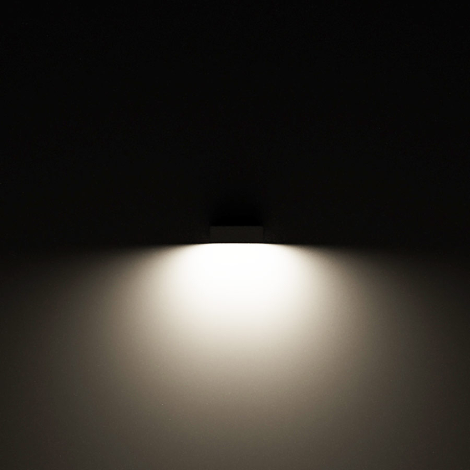 LED zidna lampa 303554, asimetrična optika 3.000K
