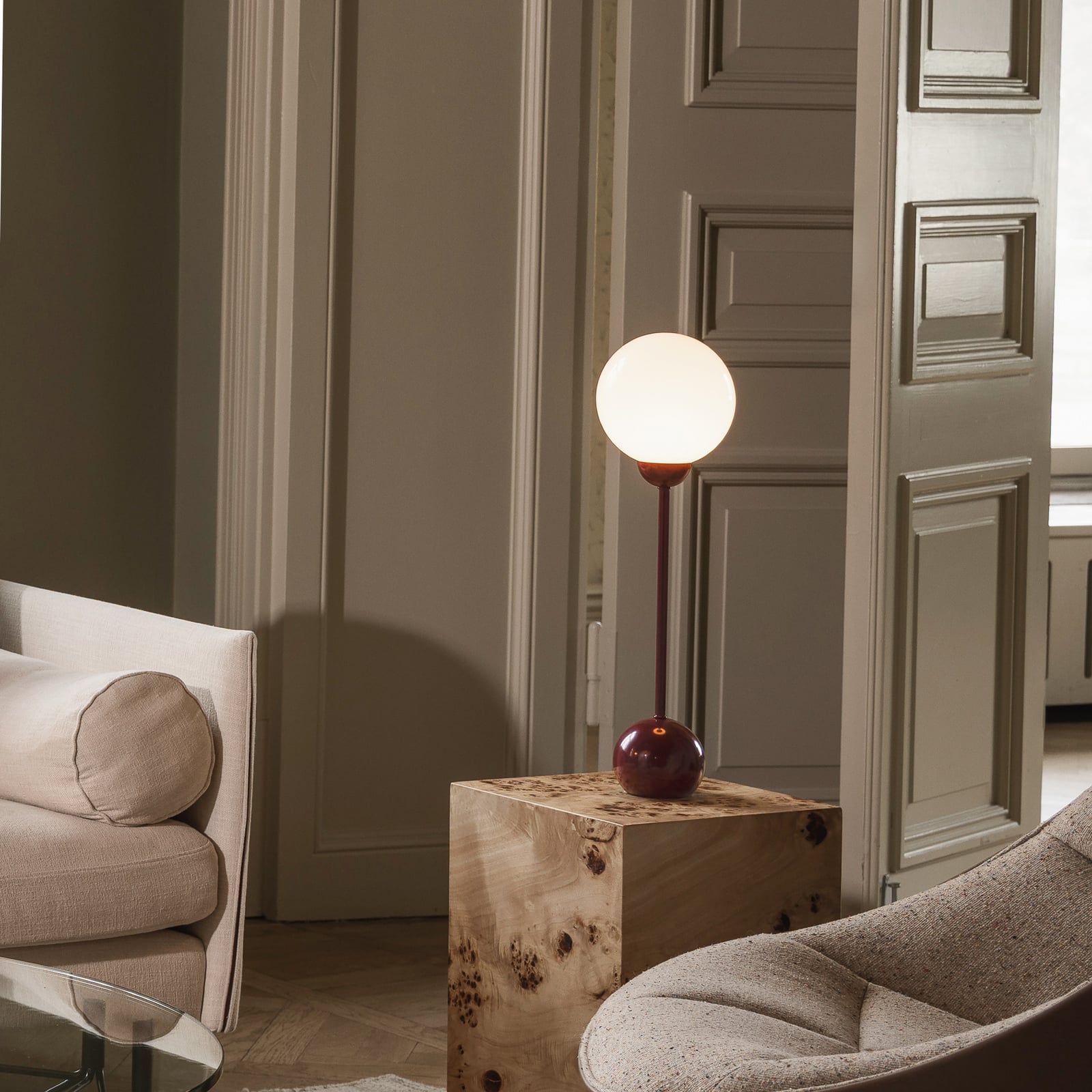 Lampe de table Ripley, rouge bordeaux, hauteur 52 cm - Globen Lighting Lampe de table Ripley, rouge bordeaux, hauteur 52 cm - Globen Lighting