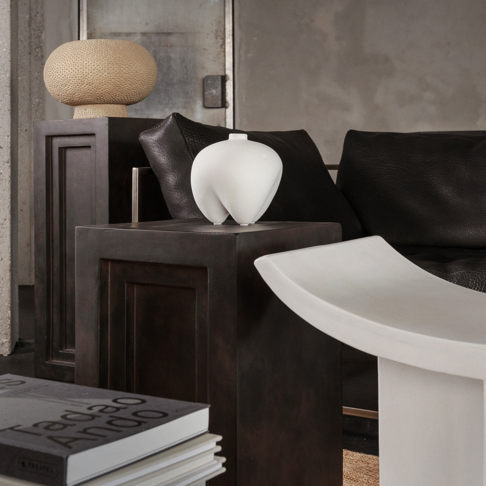 Podium Podest w kolorze kawy, 55 cm, beton włóknisty – 101 Copenhagen