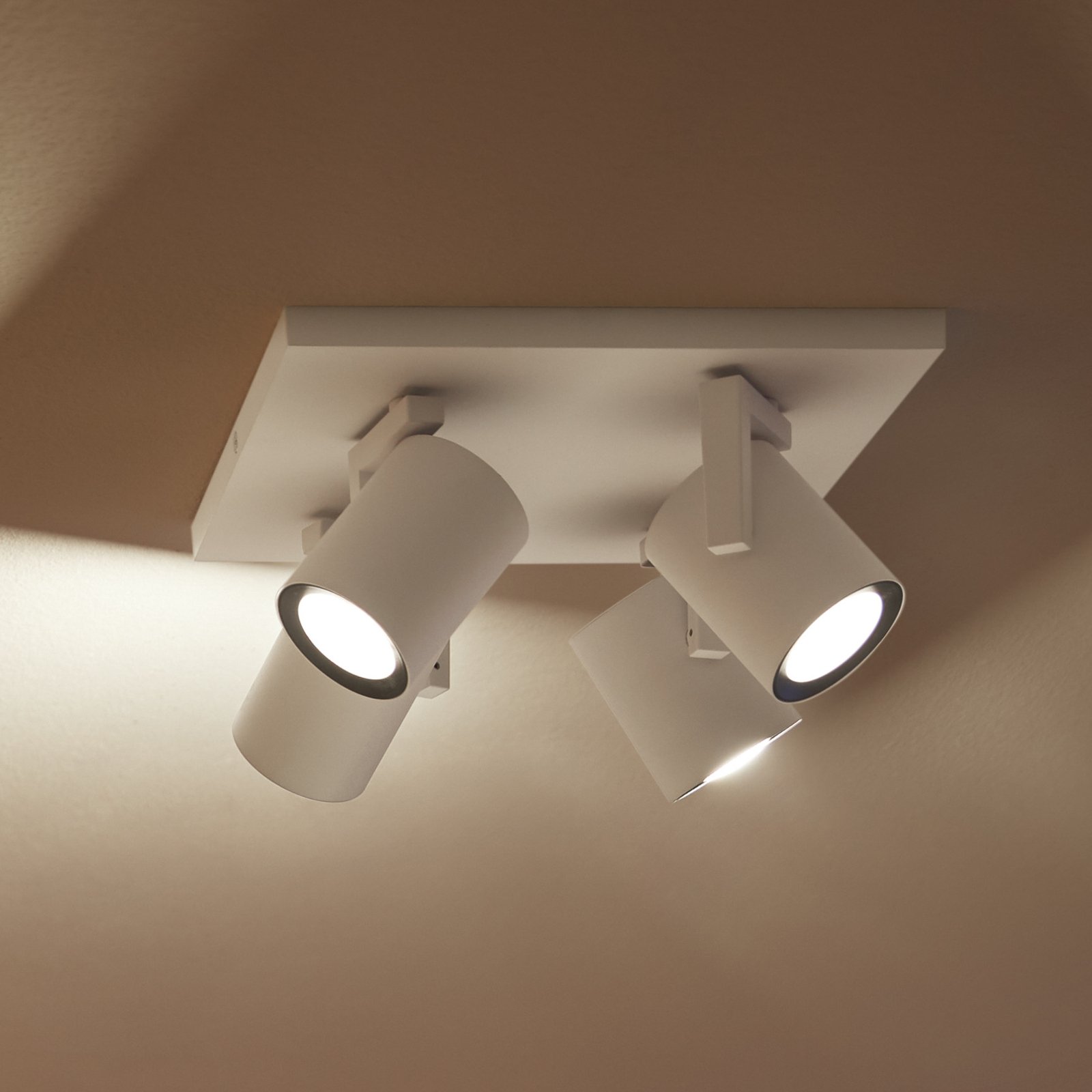 Philips Hue Spot pour plafond LED Argenta, blanc, à 4 lampes RVB CCT