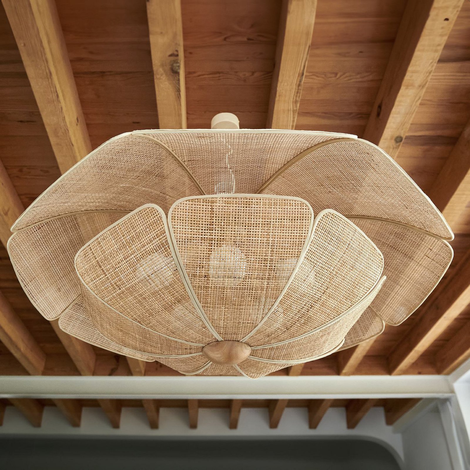 Coquillage Hängelampe 110 cm, natur Rattan - MARKET SET Coquillage Hängelampe 110 cm, natur Rattan - MARKET SET