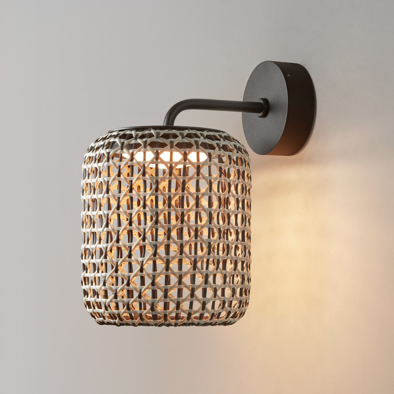Bover Nans A LED āra sienas lampa, brūna, Ø 21,6cm