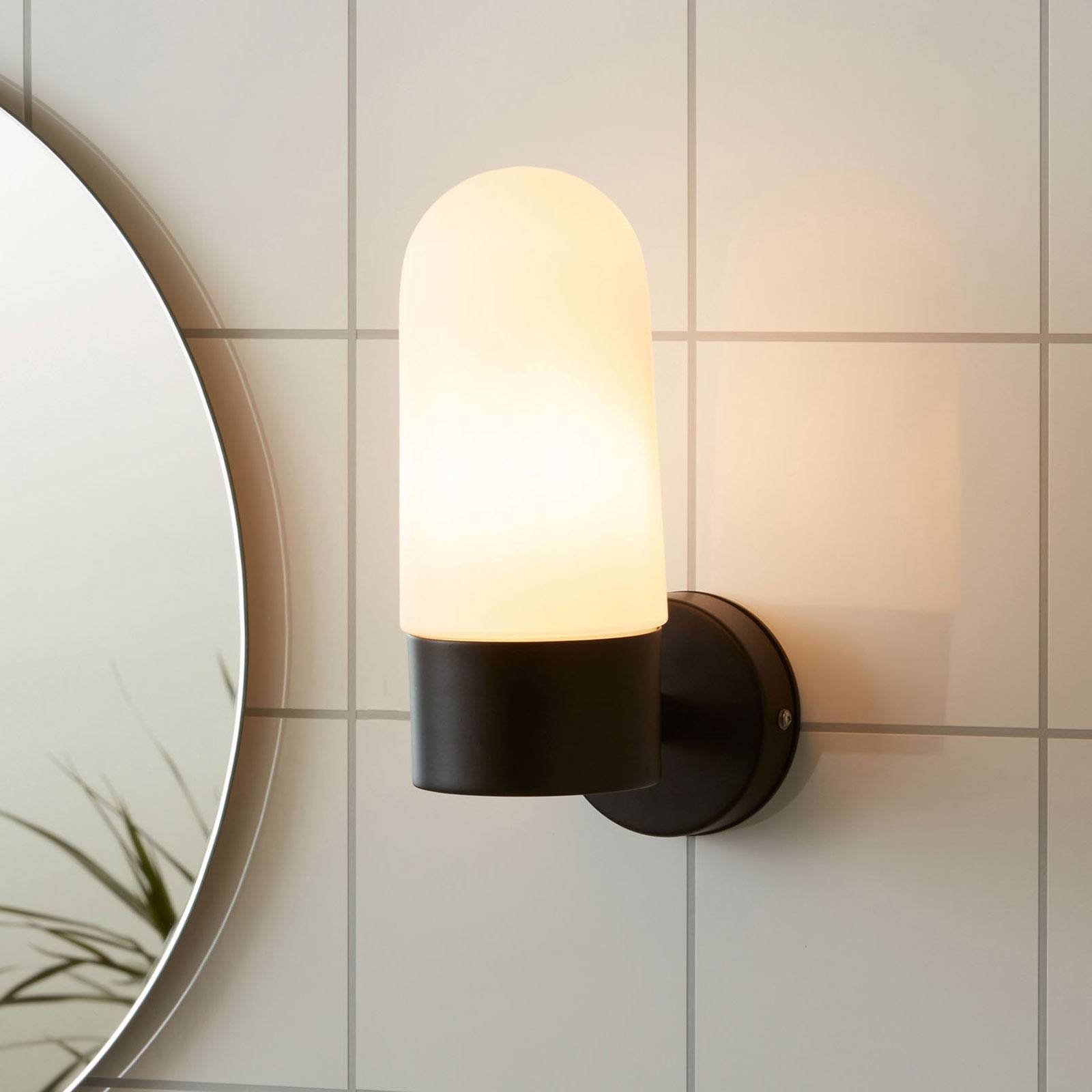Applique Zen, verre opale, noire