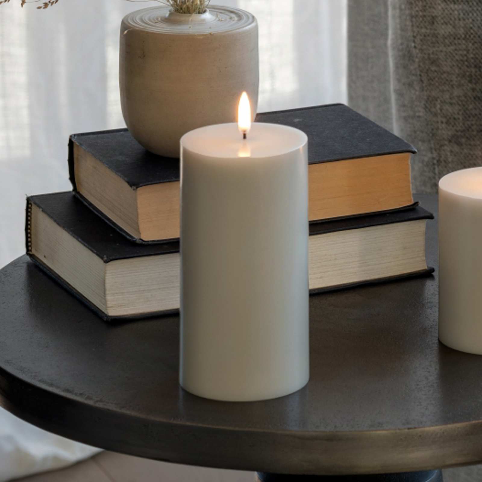 Candela LED PILLAR, grigio chiaro Altezza 15 cm Cera - Uyuni Lighting