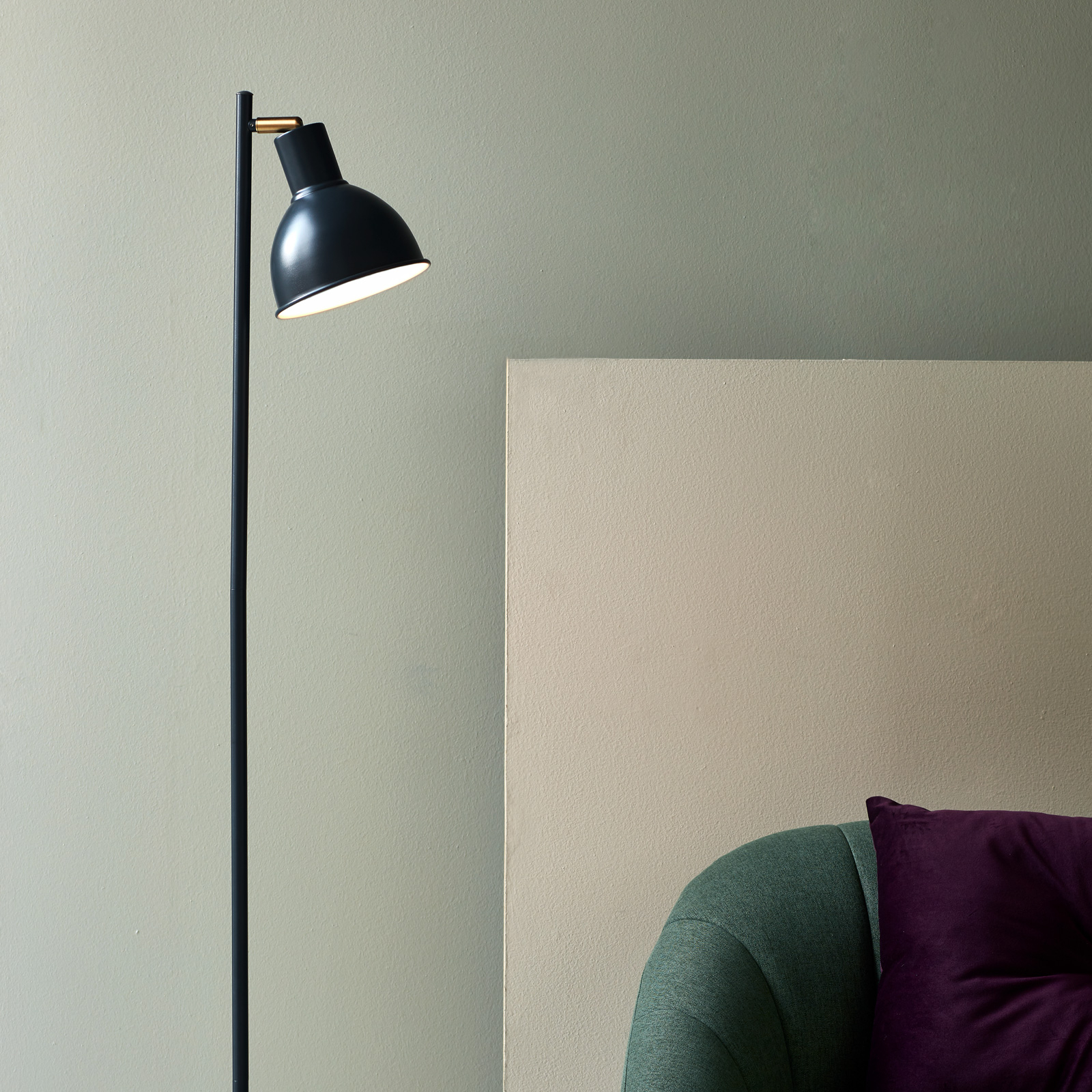 Stehleuchte Pop in zierlichem Design