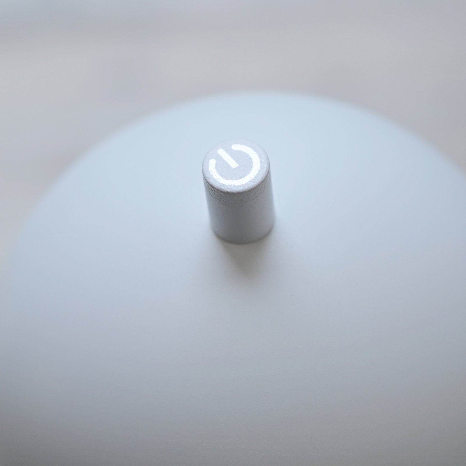 SCHÖNER WOHNEN LED-Akku-Tischlampe Bellies, weiß, IP54 SCHÖNER WOHNEN LED-Akku-Tischlampe Bellies, weiß, IP54