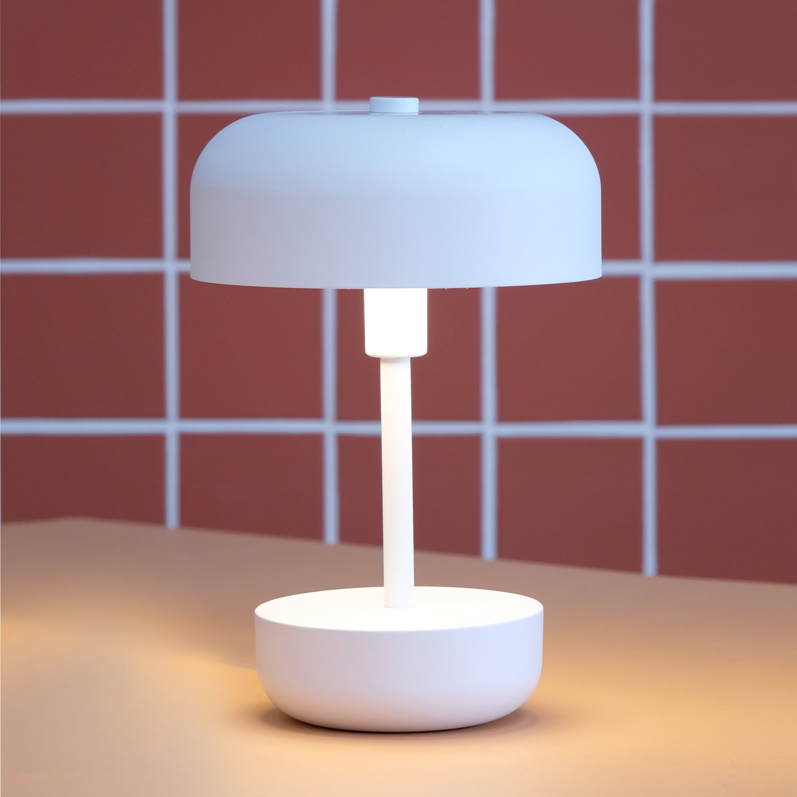 Dyberg Larsen Haipot LED stolná lampa nabíjateľná batériou biela