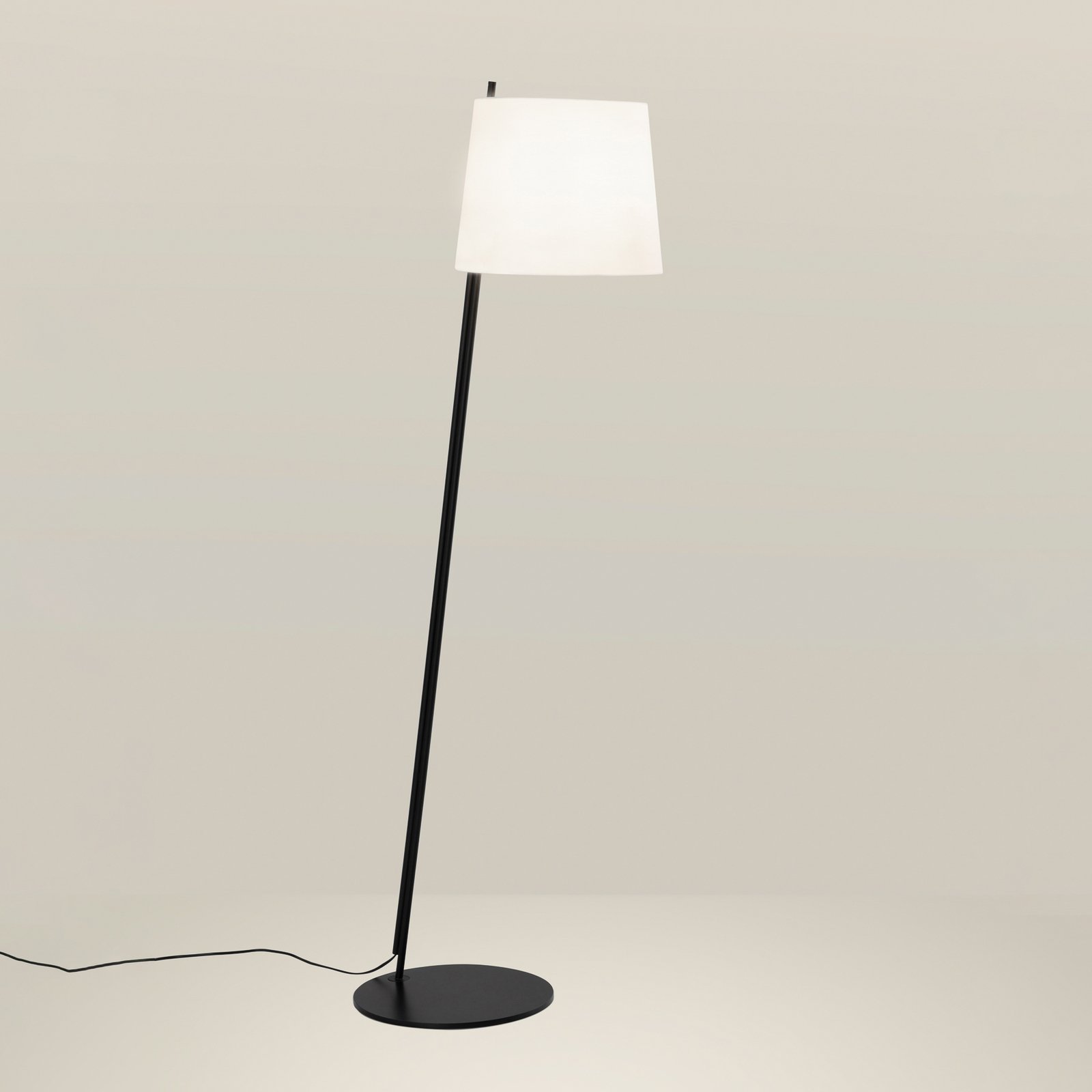 LEDS-C4 podna lampa s štipaljkom visine 158 cm sjenilo bijelo