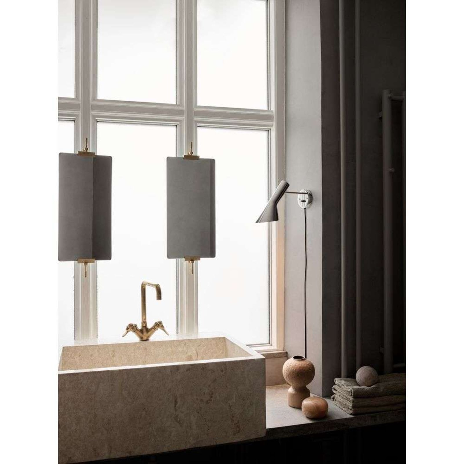 Louis Poulsen AJ - Applique, nera