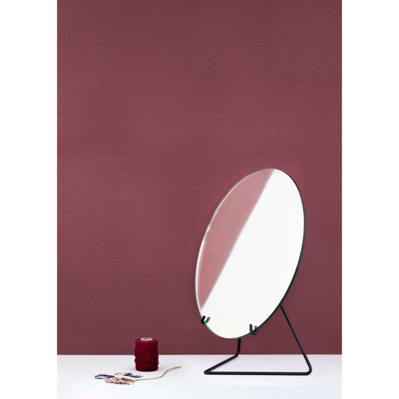 Standing Mirror Ø30 Black - Moebe