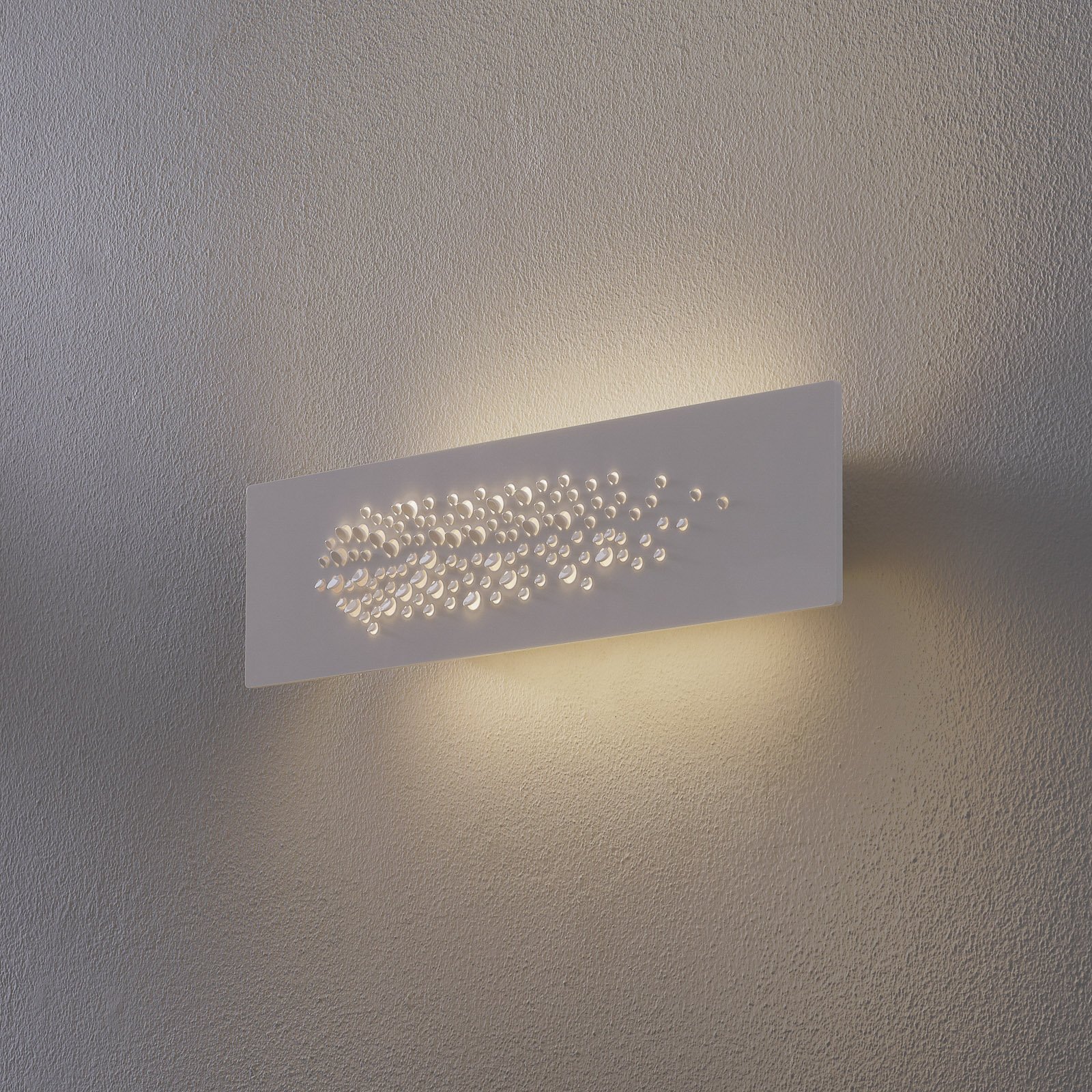 Islet designer LED wall lamp