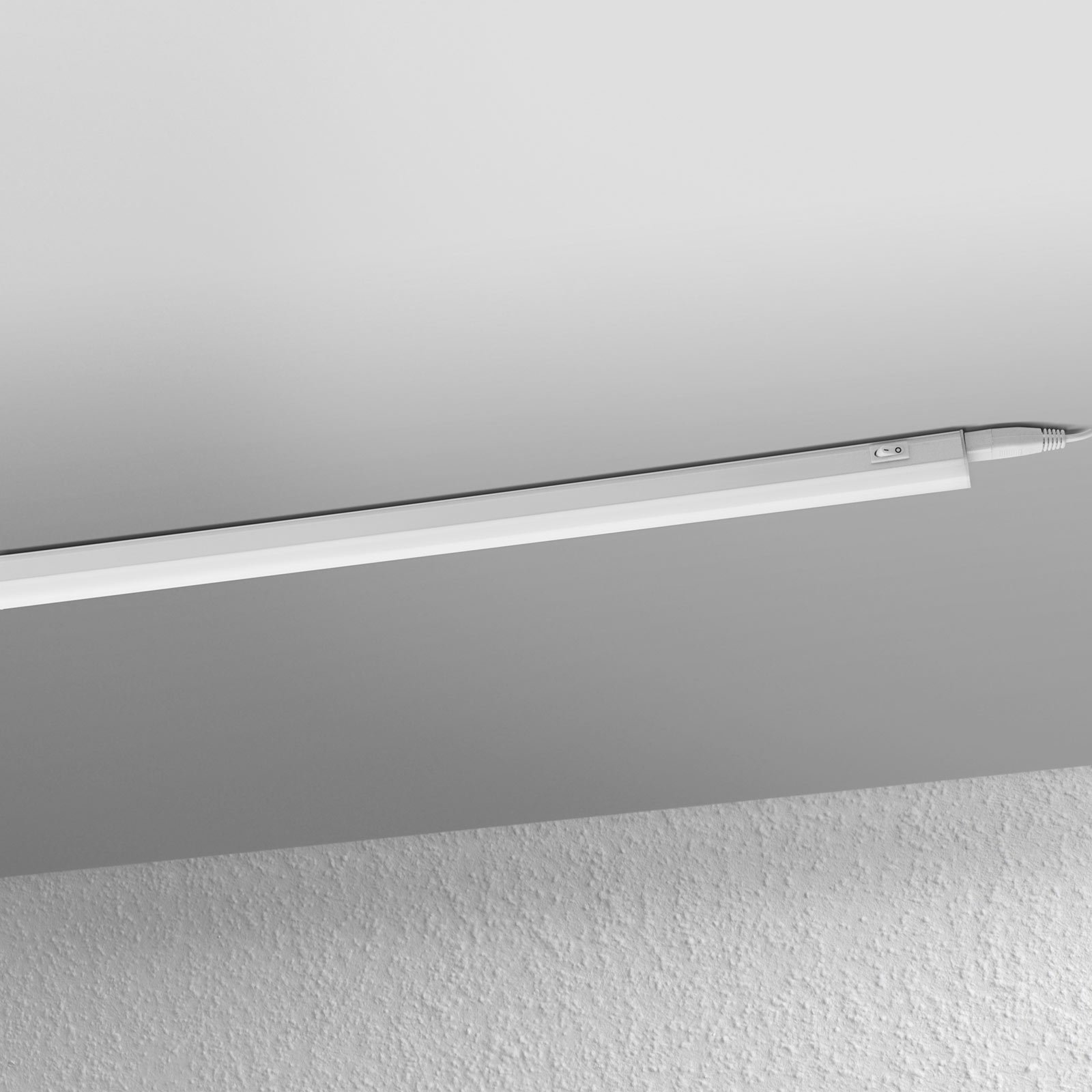 LEDVANCE Batten LED under-cabinet light 90cm 3000K