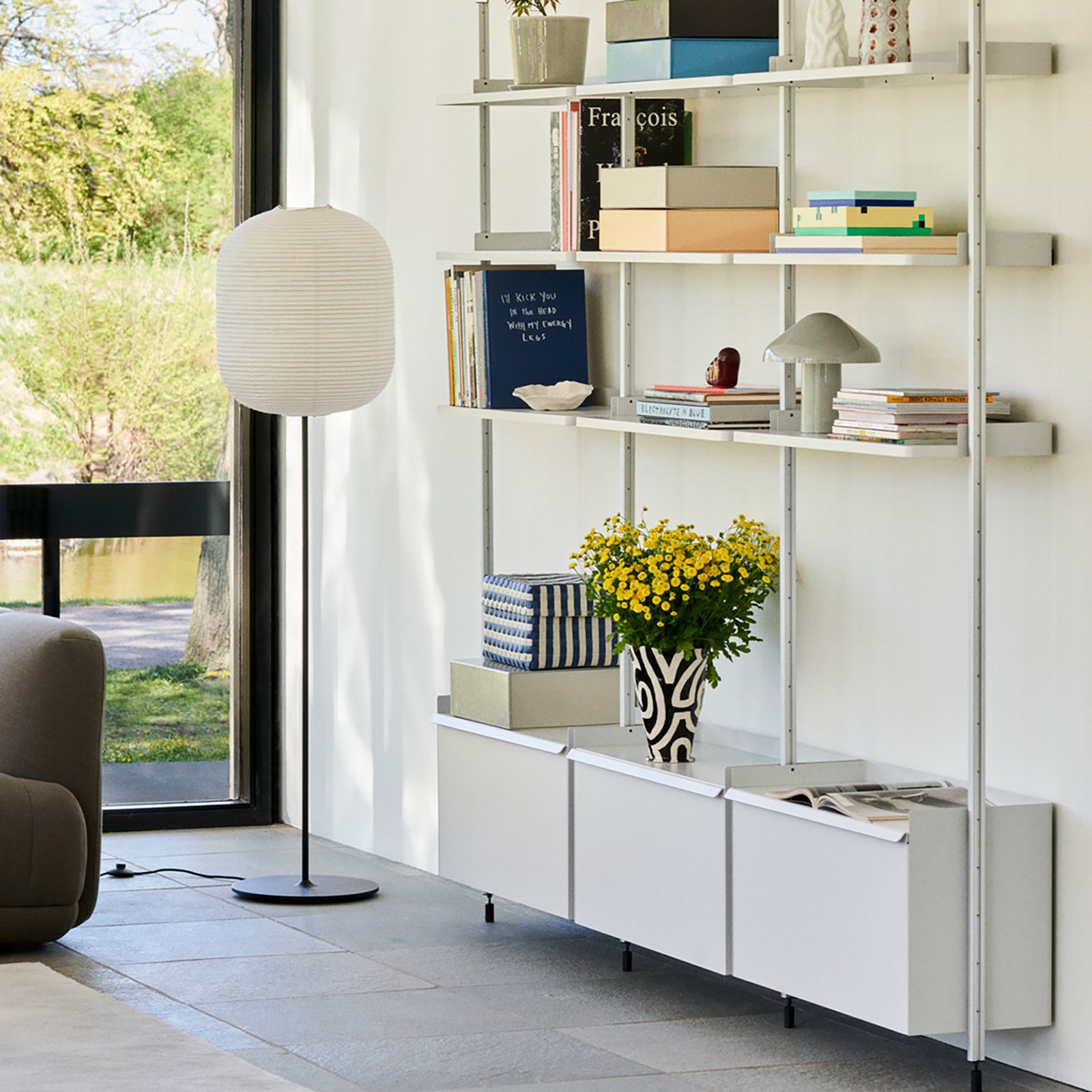 Common Floor Lamp Soft Black/Black Terrazzo - HAY