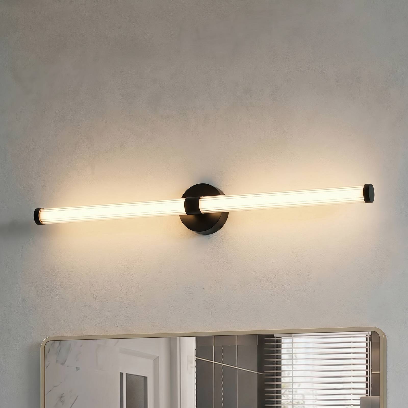Applique murale LED Lucande Melisa, noir, 90 cm, CCT, IP44