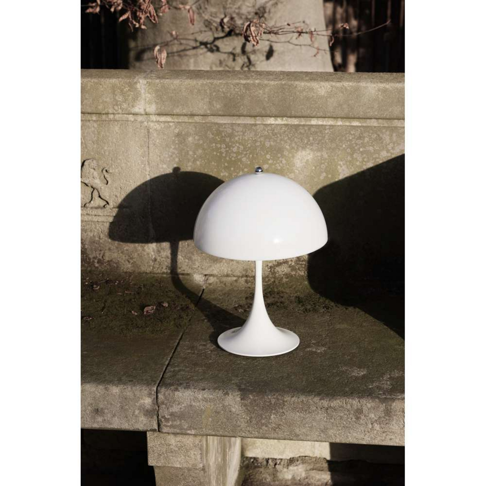 Panthella 250 Portable Stolní Lampa Opal - Louis Poulsen