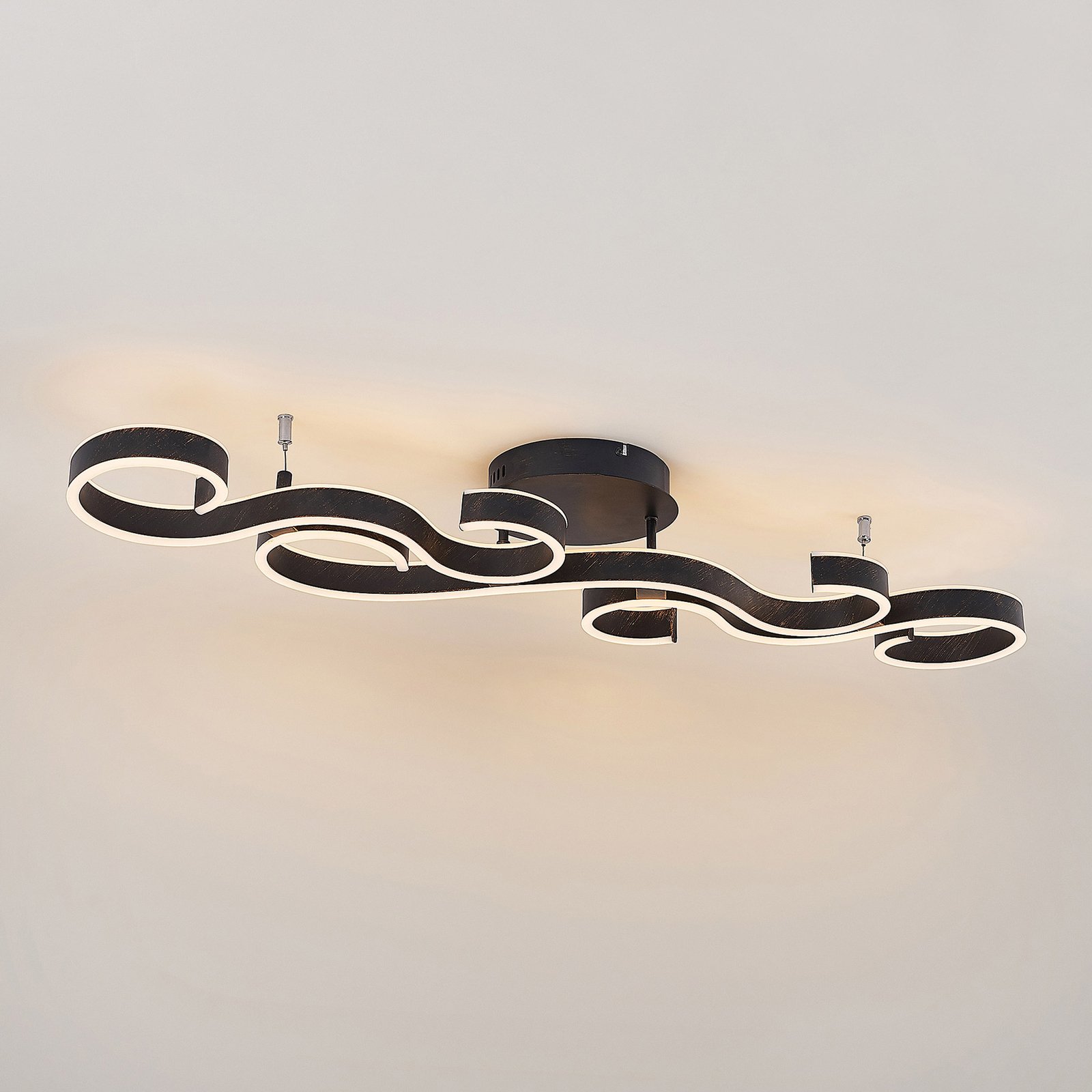 Lucande Admira LED stropní světlo, 101 cm černá