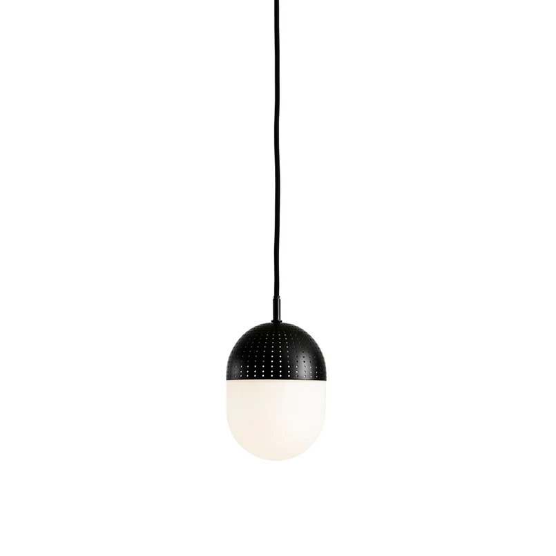 Woud – Dot Pendelleuchte M Schwarz/Opal