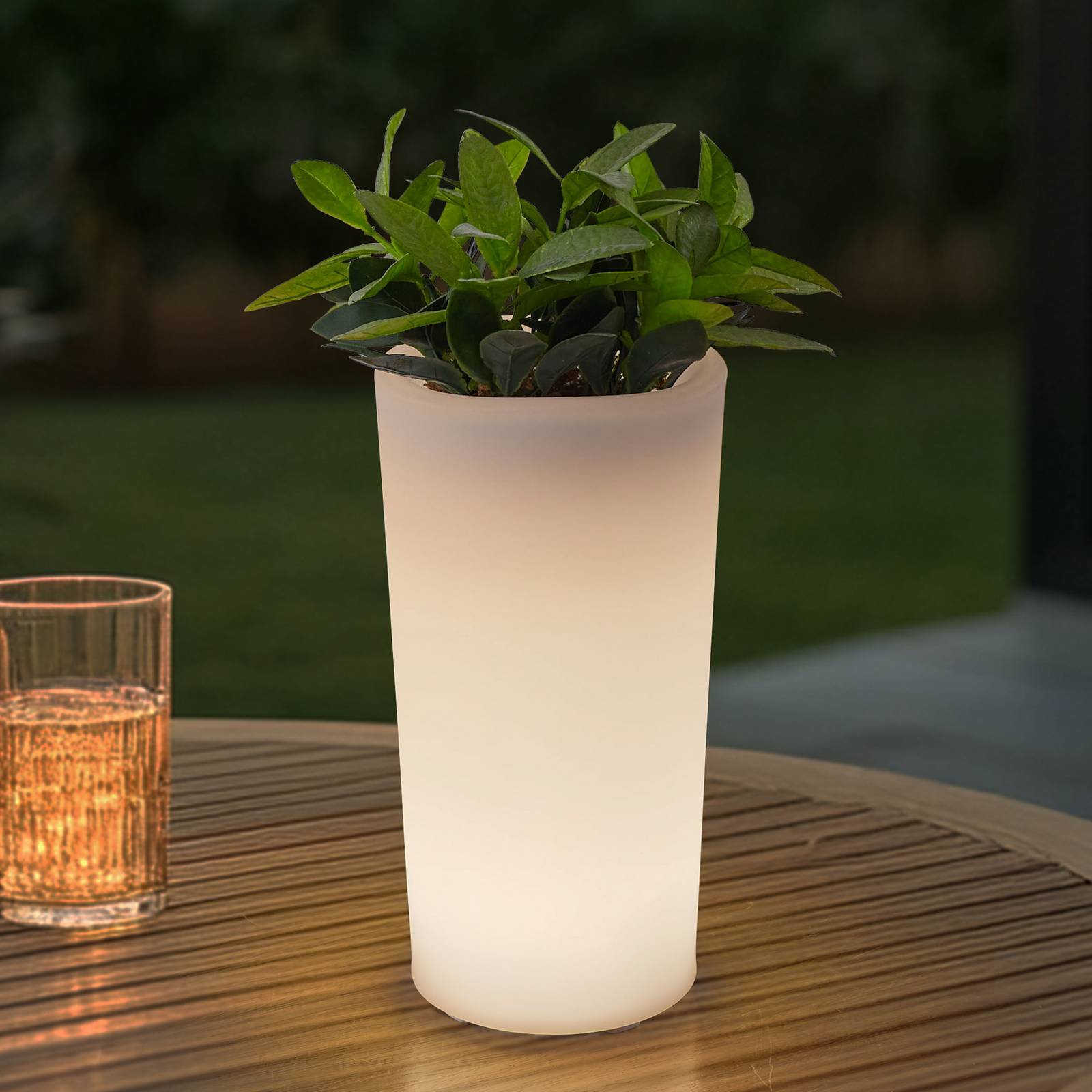 Lindby LED oplaadbare bloemenvaas Florista, RGB, IP54, Ø 12cm, wit - modern - wit / opaal - Kunststof - tafellamp - dimbaar