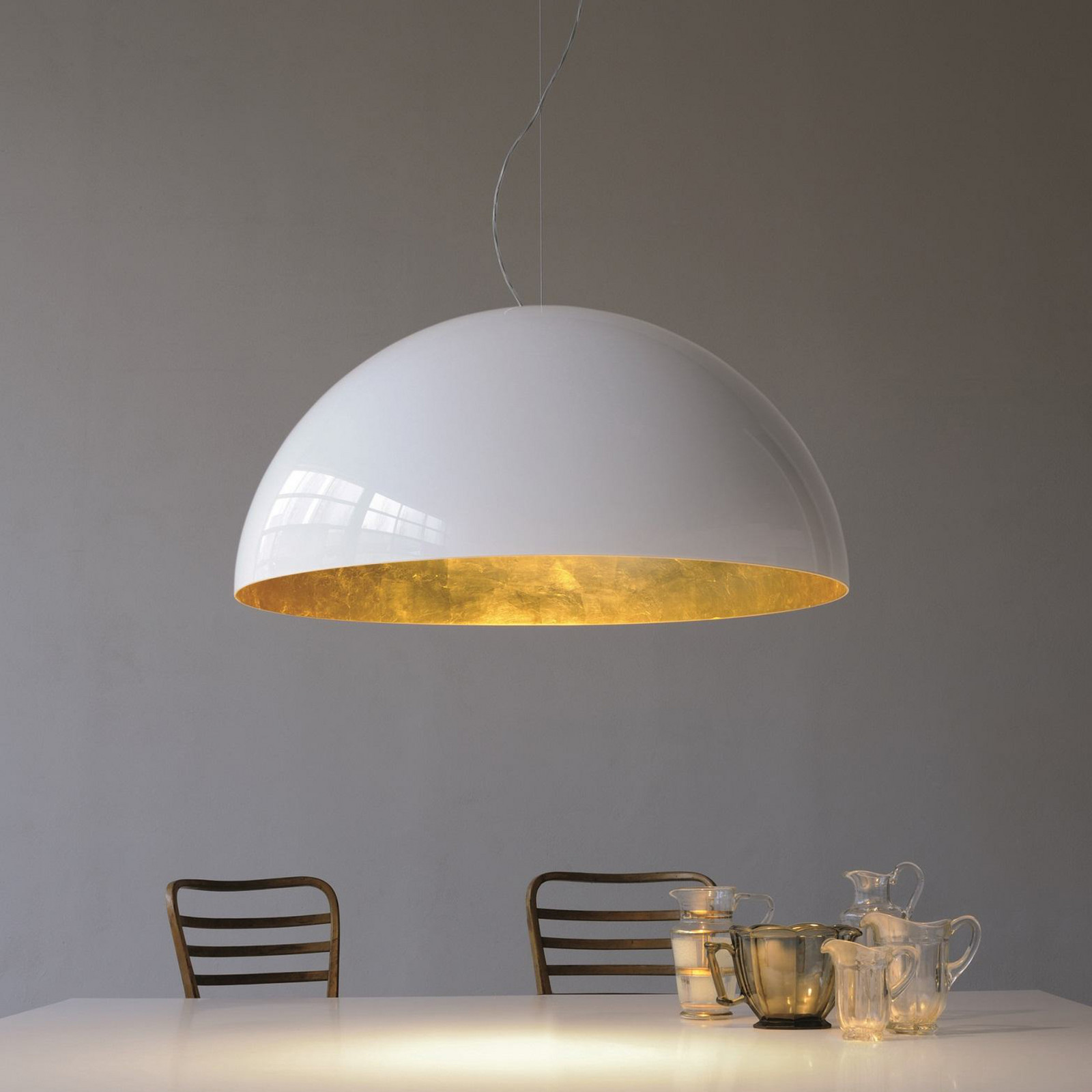 Oluce lampă suspendată Sonora alb plastic E27 - Camera de zi / sufragerie - Design