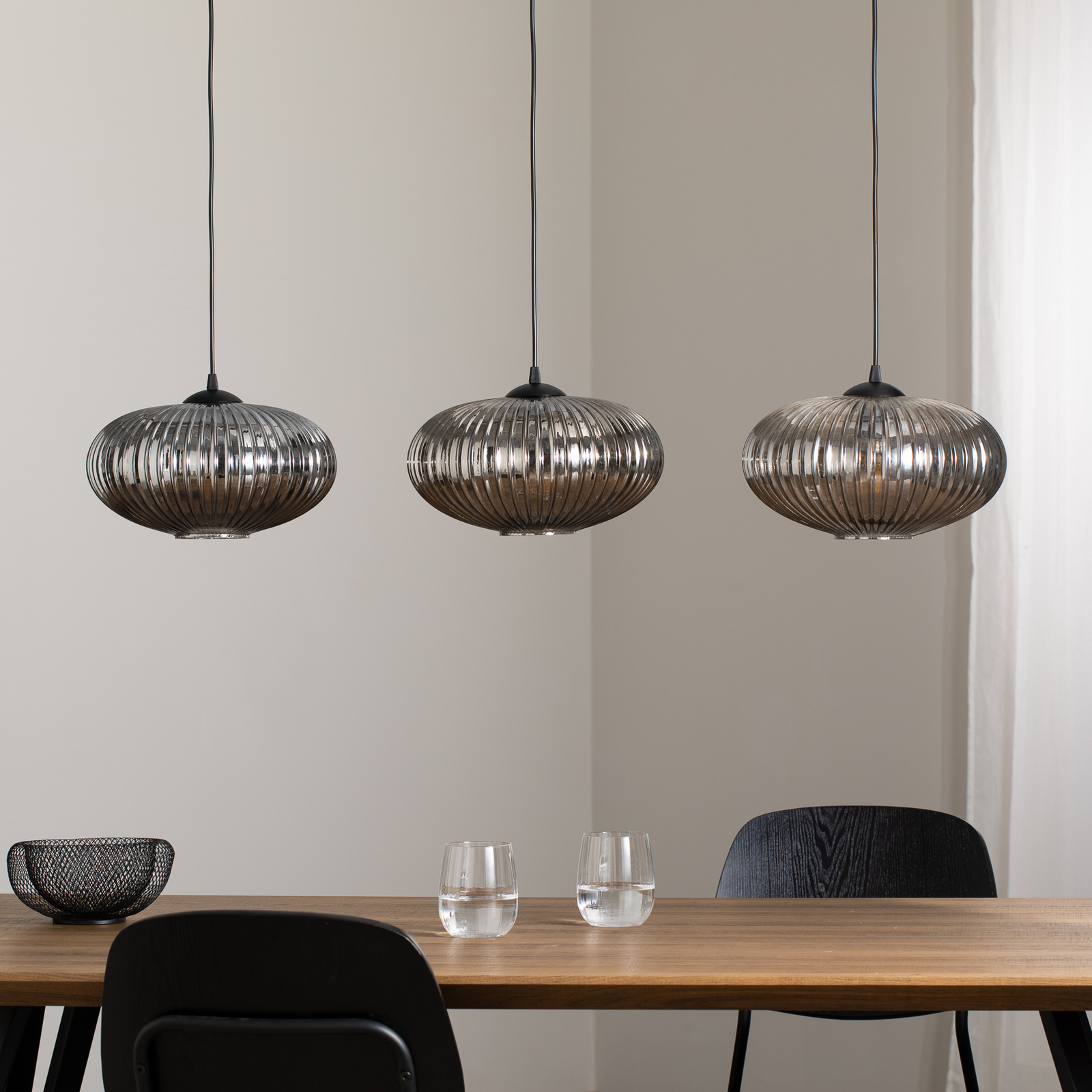 Esszimmerlampe Coco, Länge 115 cm, schwarz/rauchgrau, 3-flg.