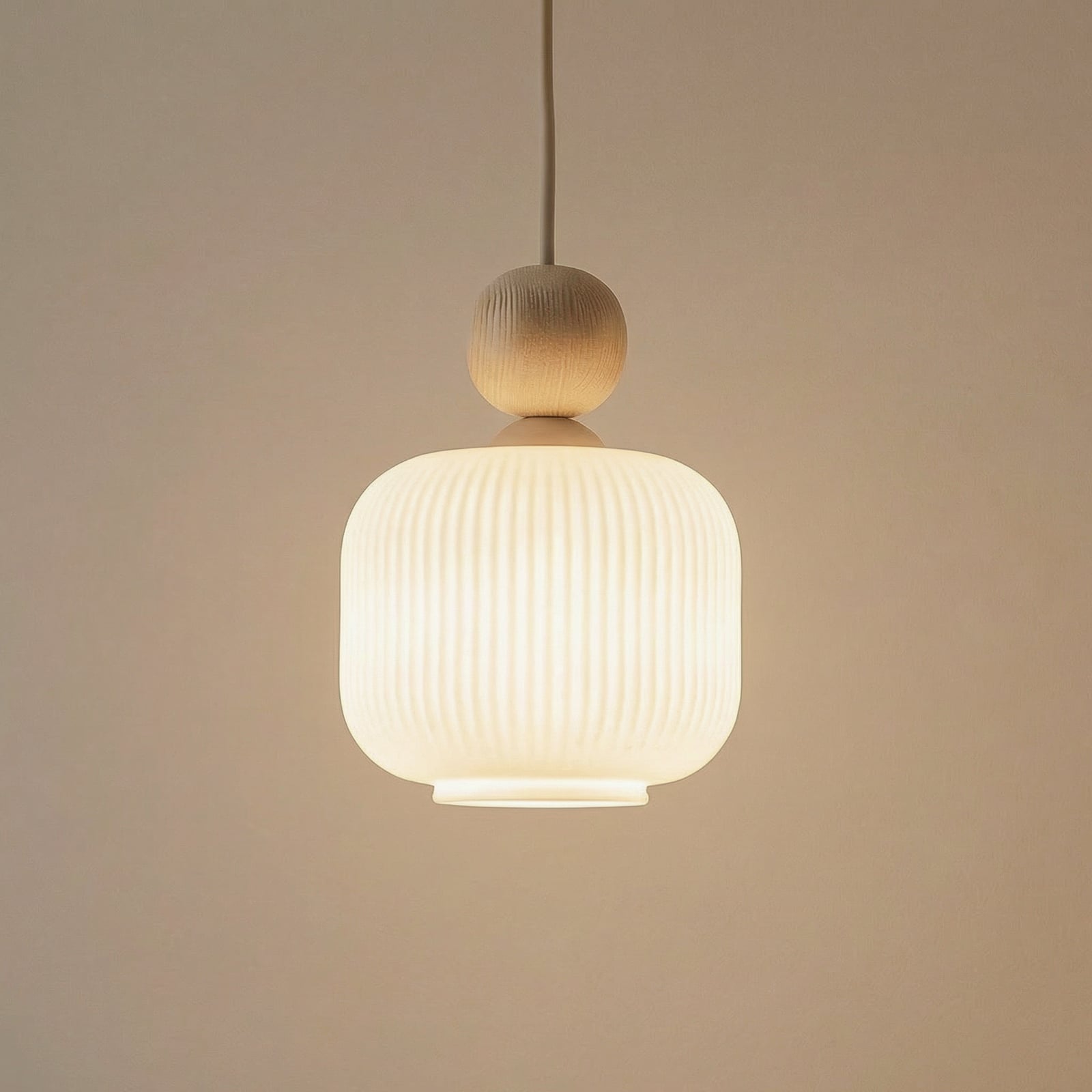 Suspension Ballo, à 1 lampe, blanche, verre, Ø 15 cm, E14 Suspension Ballo, à 1 lampe, blanche, verre, Ø 15 cm, E14