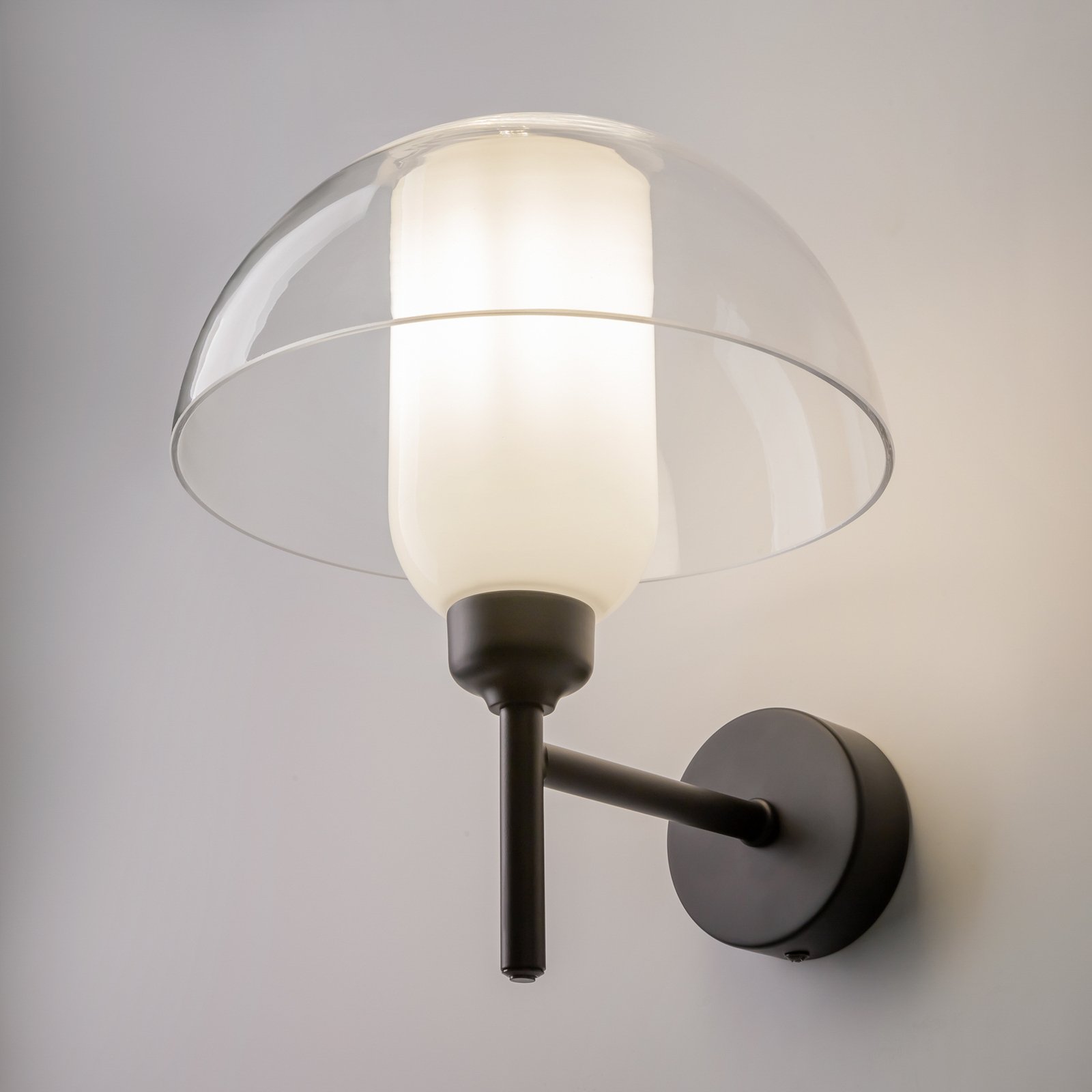 Maytoni Memory wandlamp, zwart, hoogte 24,4 cm, keramiek