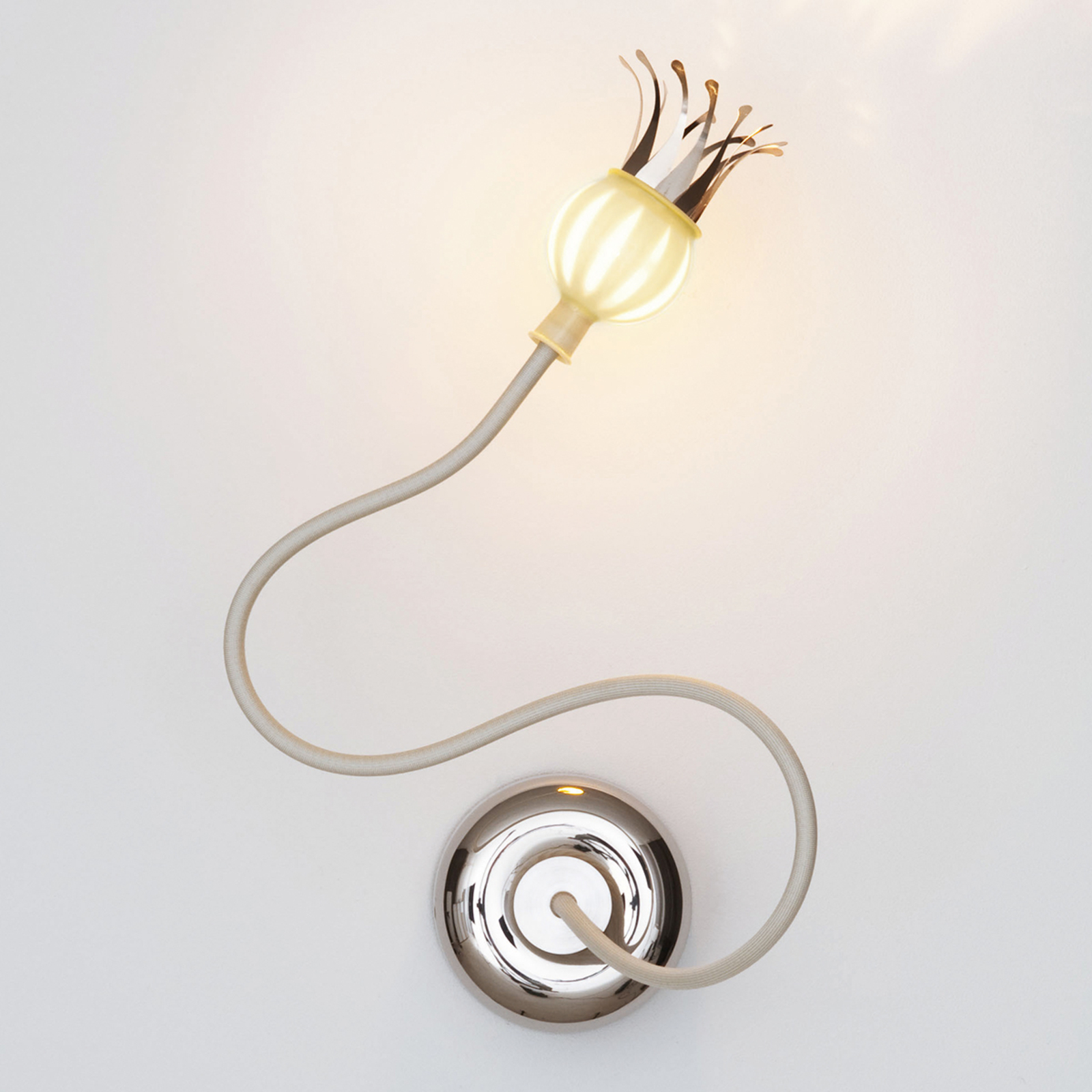 serien.lights Poppy - fali lámpa flexibilis karral