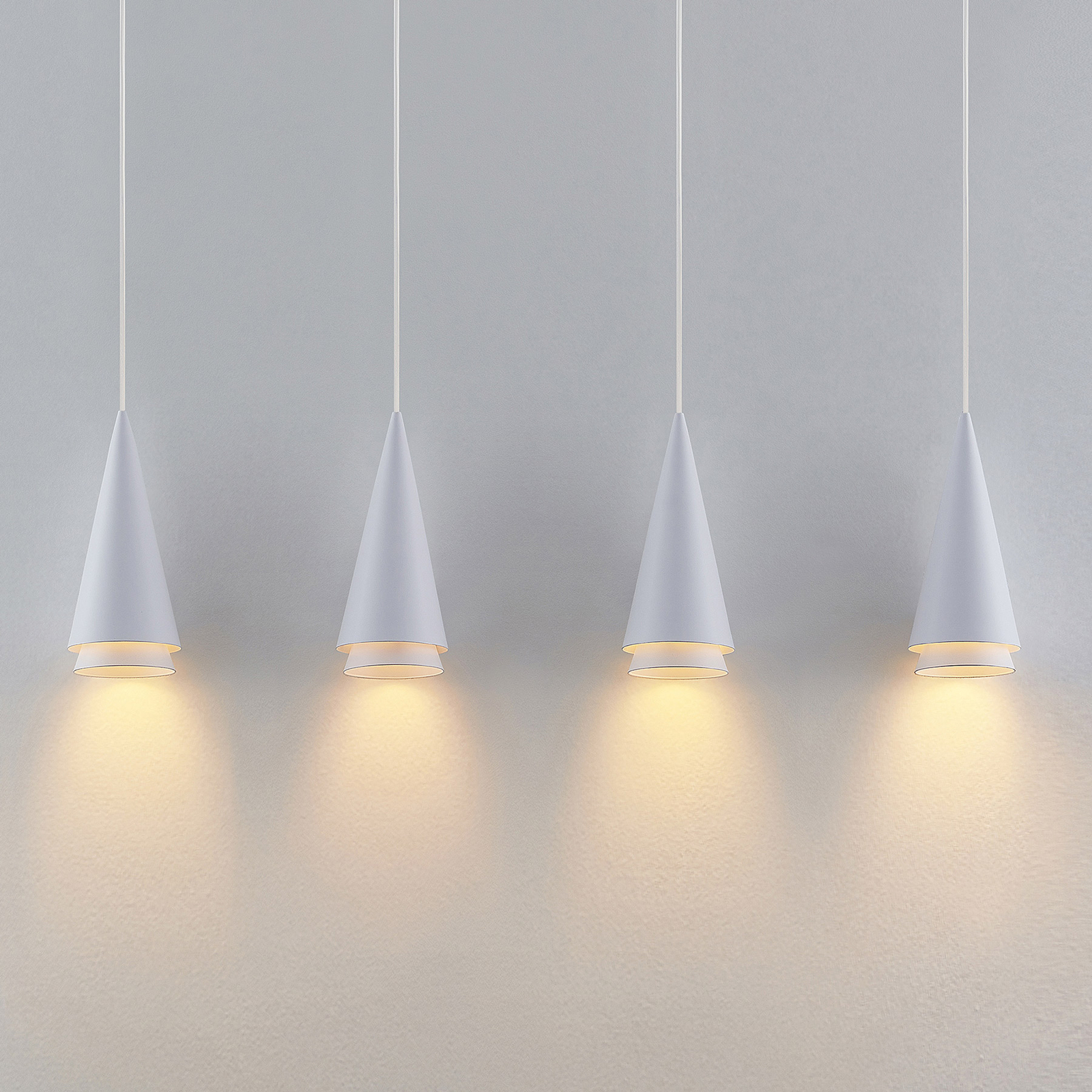 Lucande Naoh hanging light, 4-bulb, white