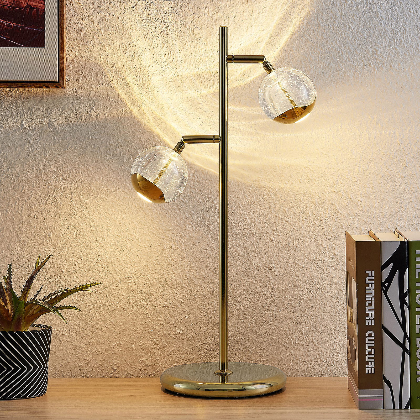 Lucande Kilio lampa stołowa LED, ściemniana, złota