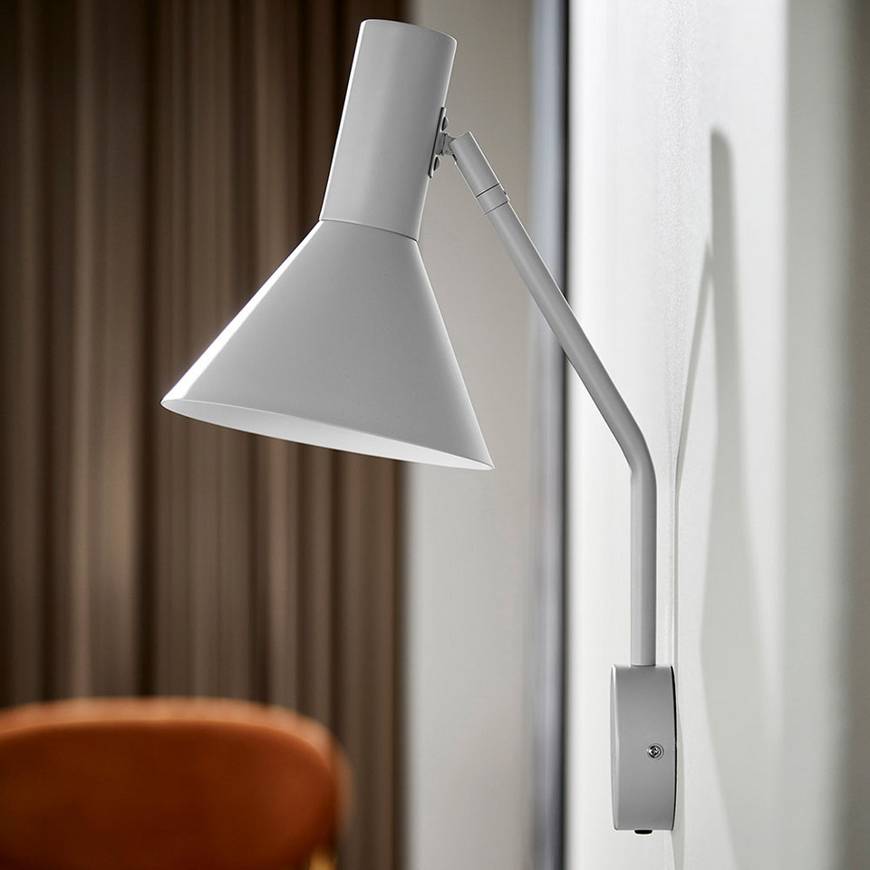 Frandsen Lyss vägglampa ljusgrå, grå från Frandsen