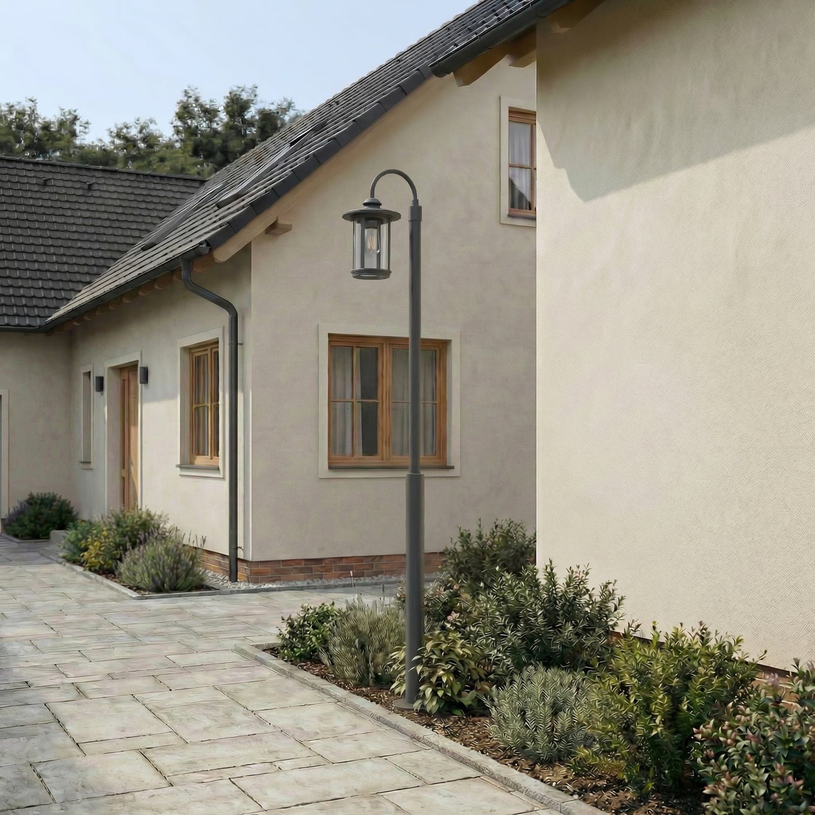 Zayn Außenleuchte, Glas, Höhe 220 cm, einflammig, schwarz, IP65 - Lindby