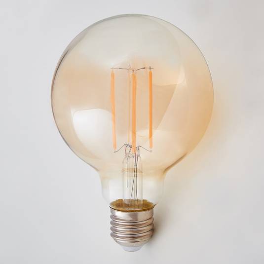 E27 LED-globe-lamppu Filament 6W 500lm amber 1800K