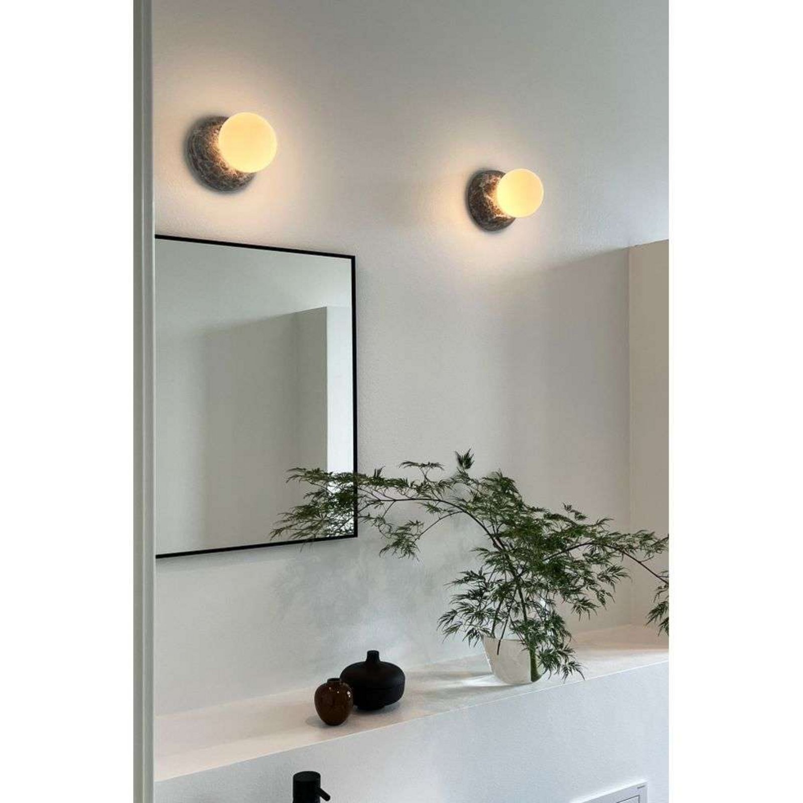 Torrano Wall-/Ceiling Lamp IP44 Grey - Globen Lighting