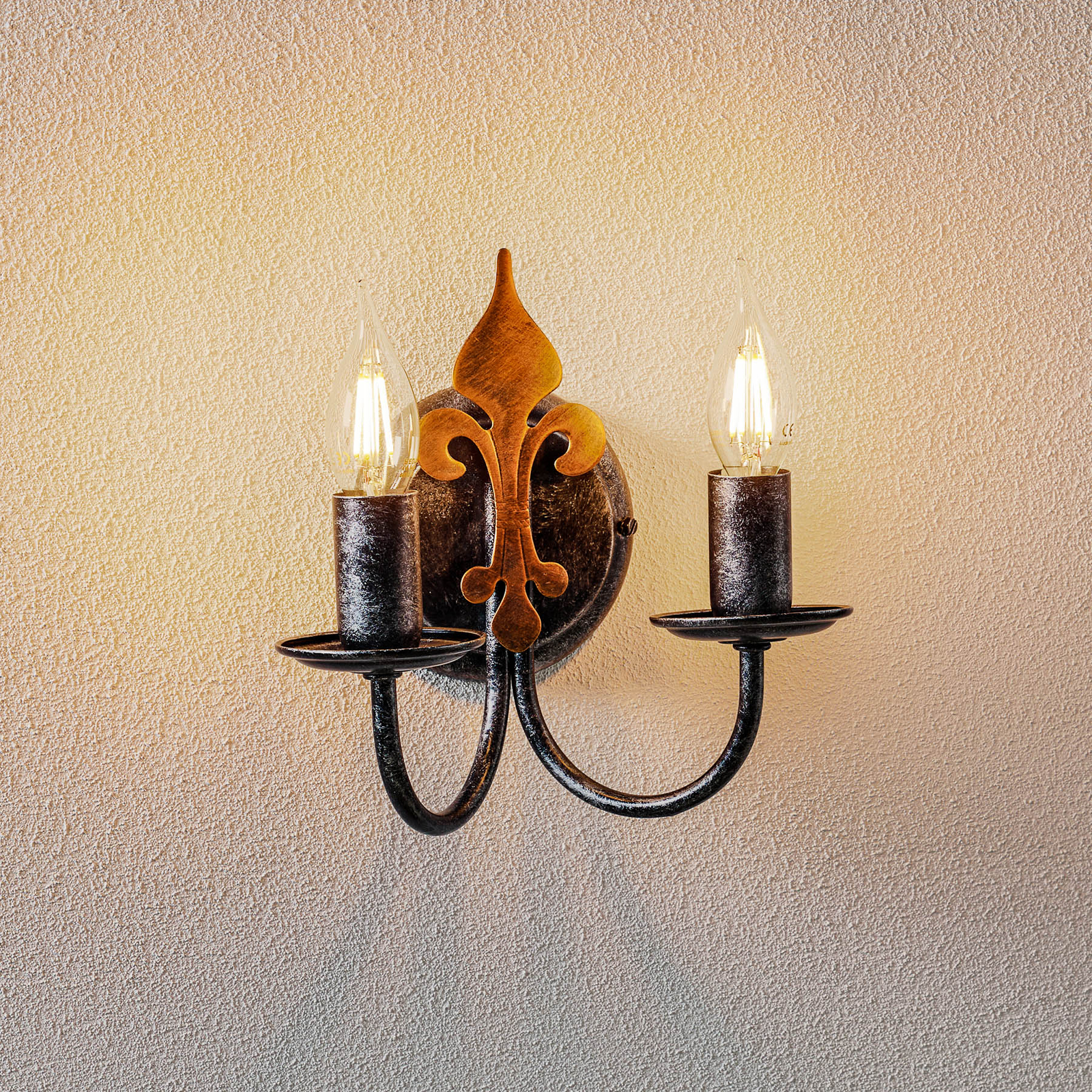 Two-bulb CASTELLO wall light