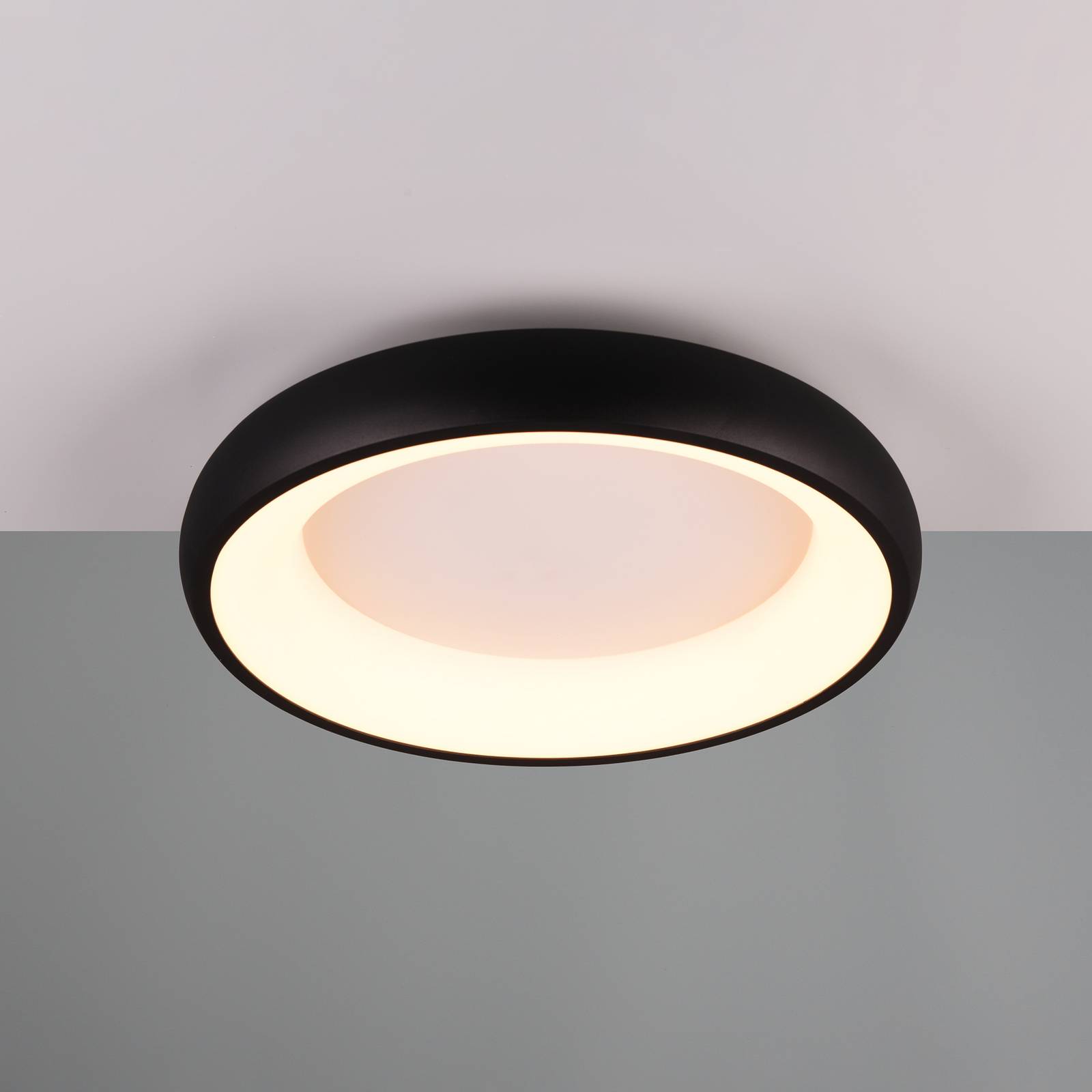 LED stropné svietidlo Cardona, Ø 46,5 cm, matná čierna, kov CCT