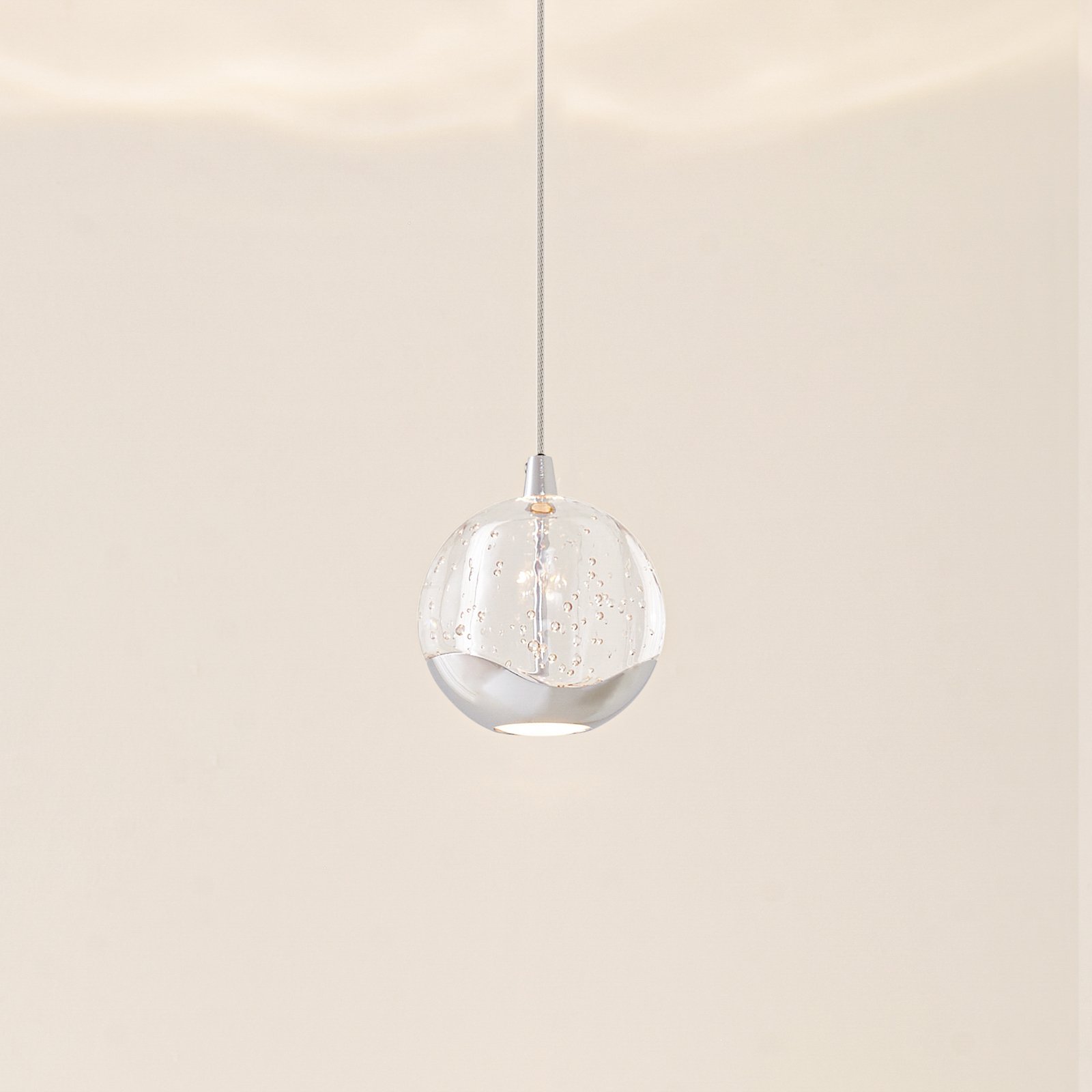 Lucande Lampă suspendată LED Hayley, Ø 9 cm, crom, sticlă