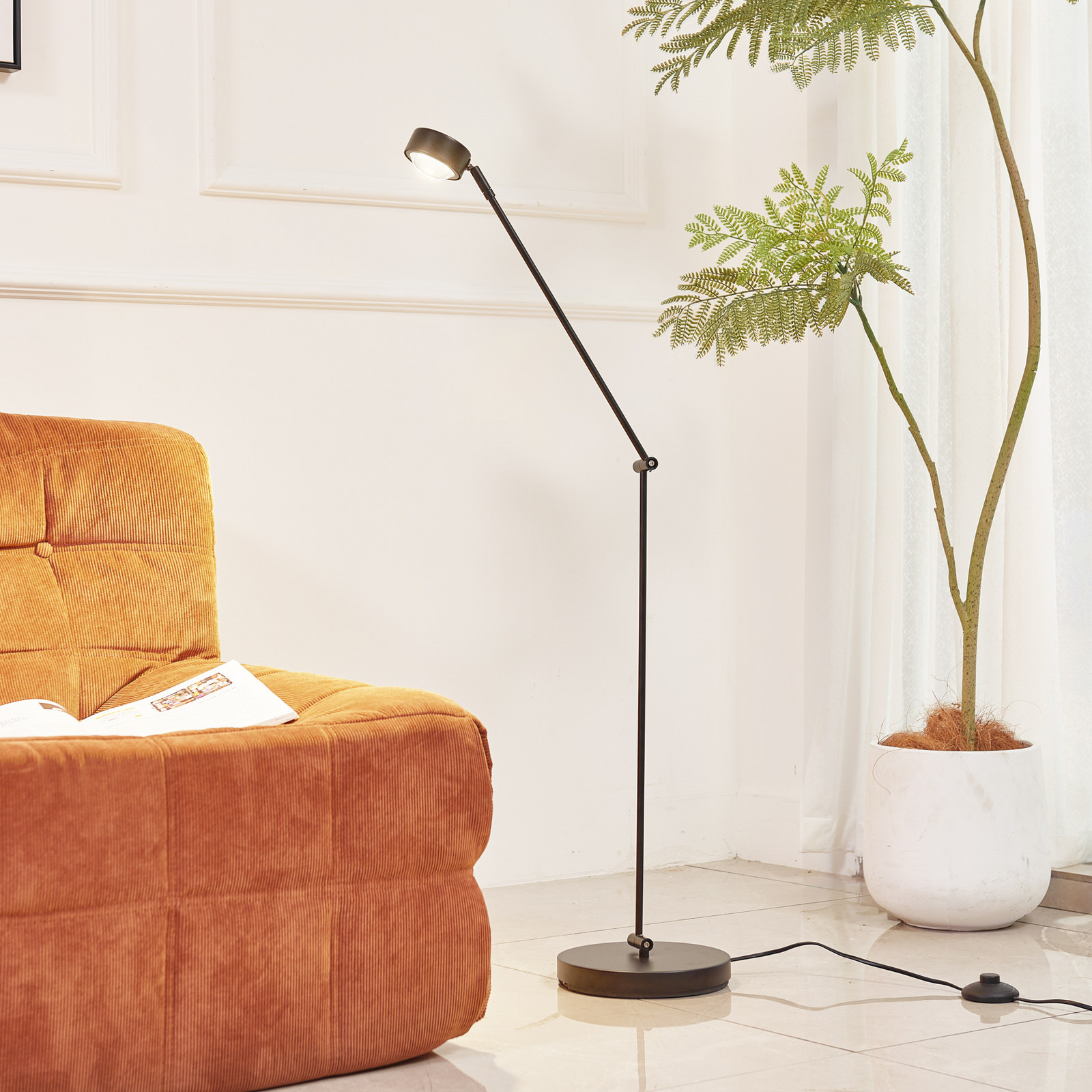 Lindby lampadar Jyla 88 cm negru mat GX53 flexibilă - Camera de zi / sufragerie - Modern - Metal