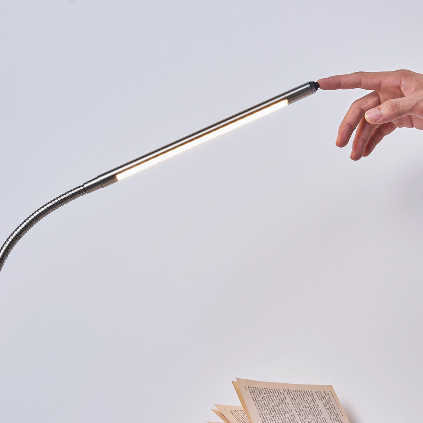 Lionard LED Lámpara de Abrazadera Nickel - Lindby