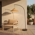 Lucande Lampada da terra da esterno Taniola, conica, rattan, 195 cm, IP44