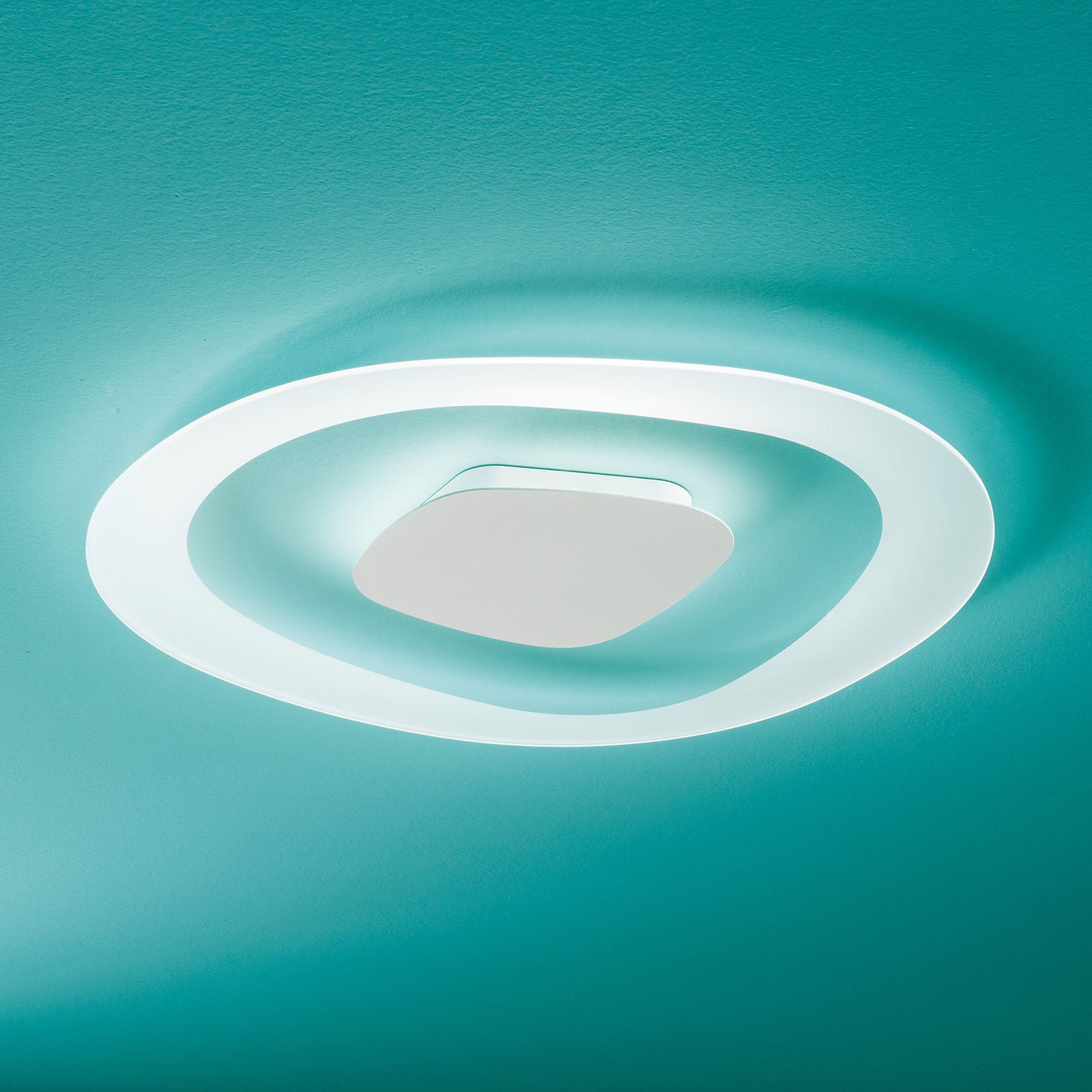 Stropné LED svietidlo Antigua S, 61 cm