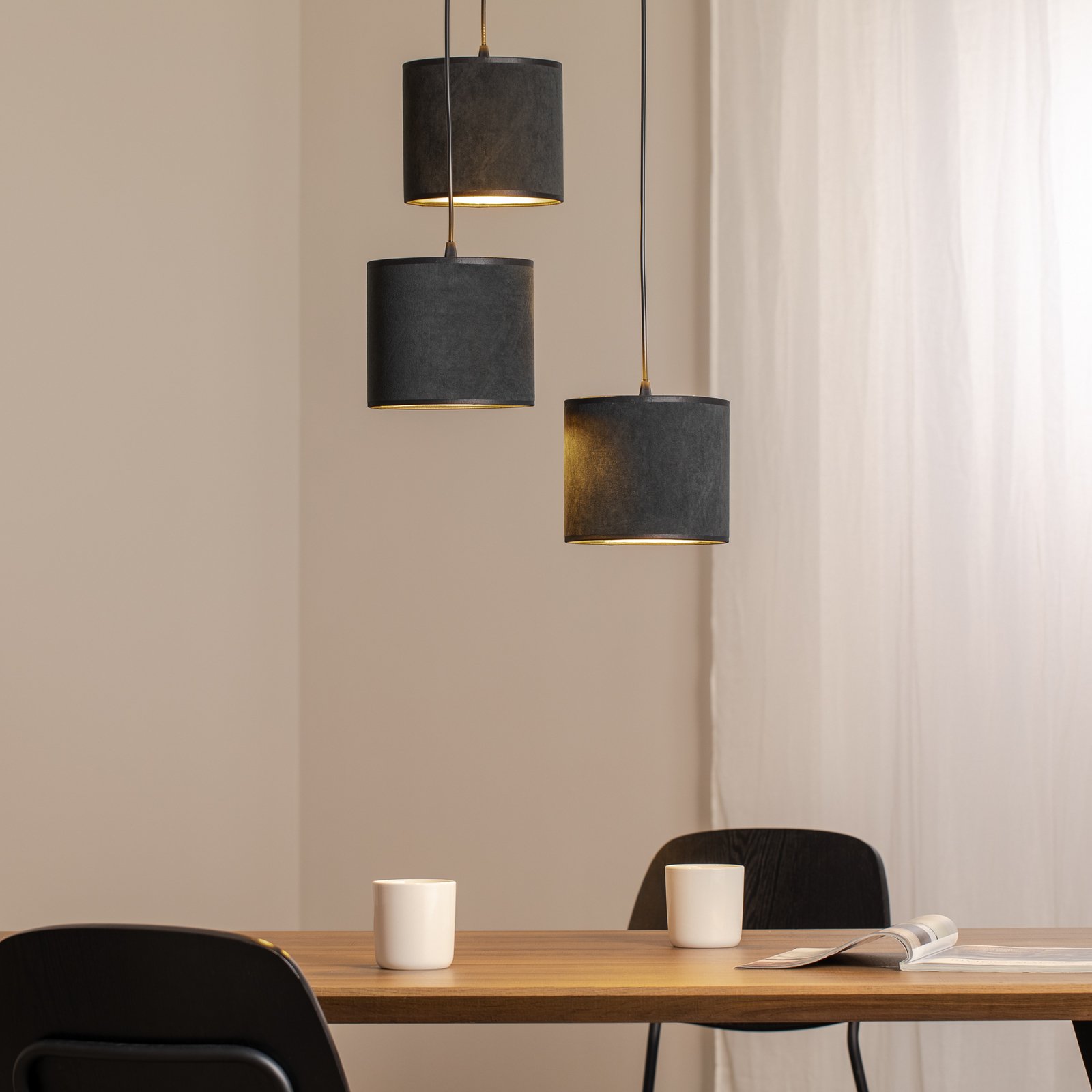 Jari hanging light, fabric shade, 3-bulb, round, black and gold