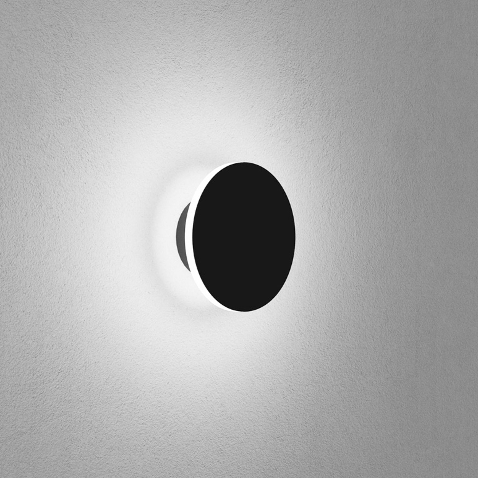 EGG DLS Orbit wall light, black, Ø 12.5 cm, aluminium 2,700 K