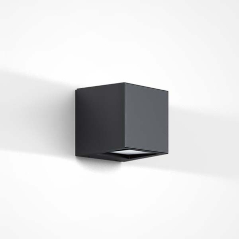 IP44.de Gap Q - kubische LED-Außenwandleuchte