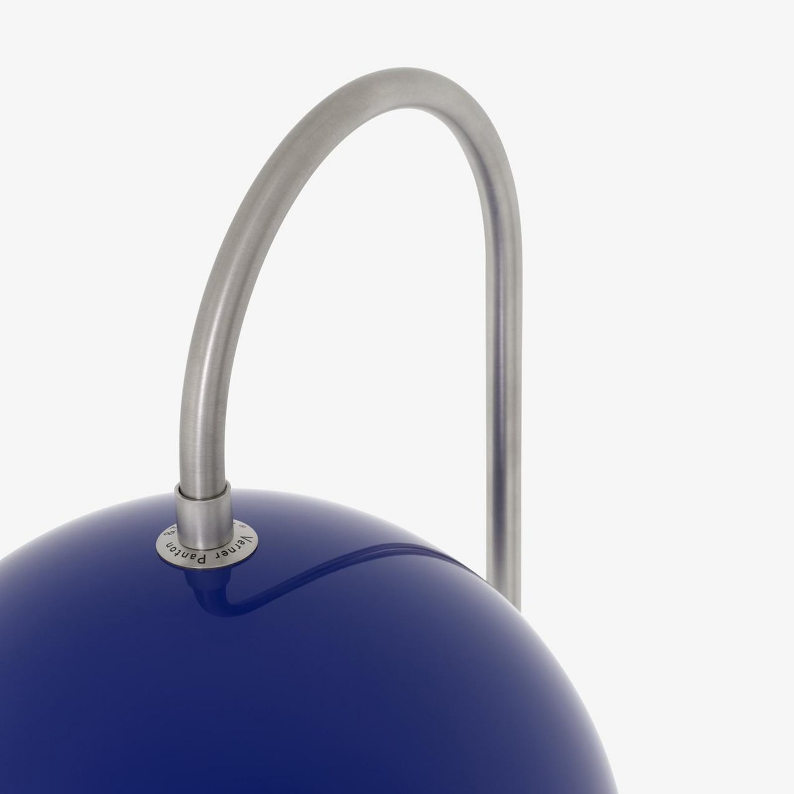 Flowerpot VP12 golvlampa, koboltbl&aring;, 122 cm &Tradition - Vardagsrum - Design - Metall - Med lampsk&auml;rm